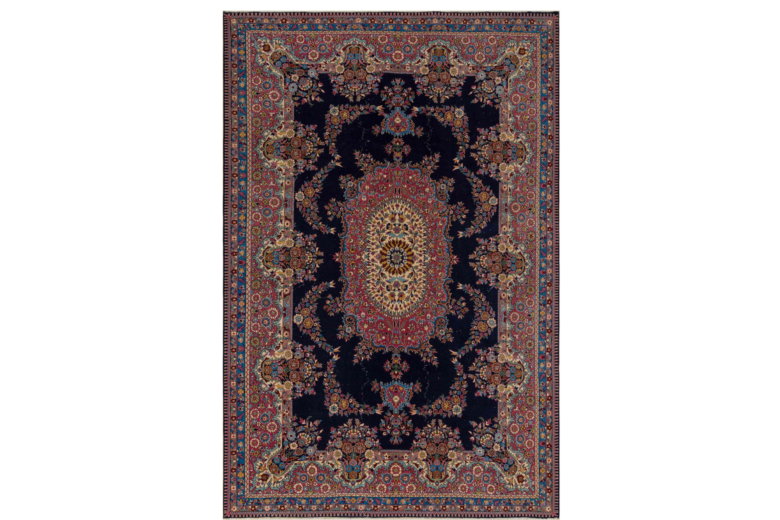 Vintage Wool Rug, detail view 2, vintage rug, SKU 2900