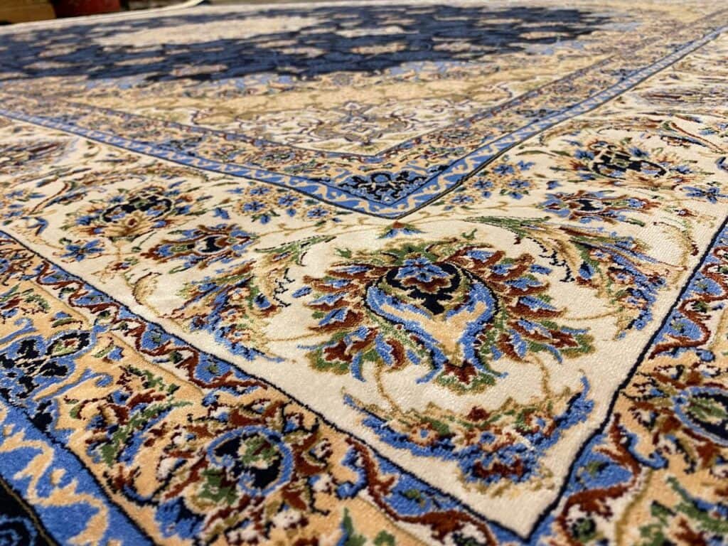 Vintage Glamour Summer Rug, detail view 2, machine rug, SKU SM06