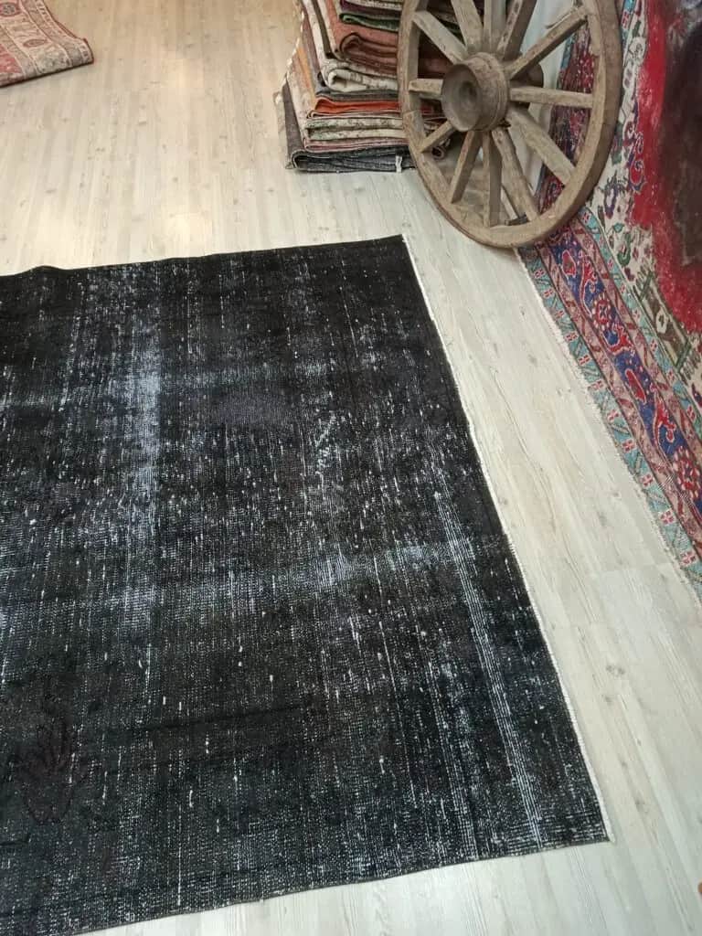100% Handwoven Vintage Rug 10818 (Replica), detail view 2, handmade rug, SKU 10818-819