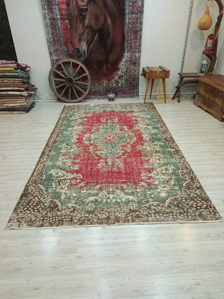Distressed 100% Wool Rug, detail view 5, handmade rug, SKU 10830