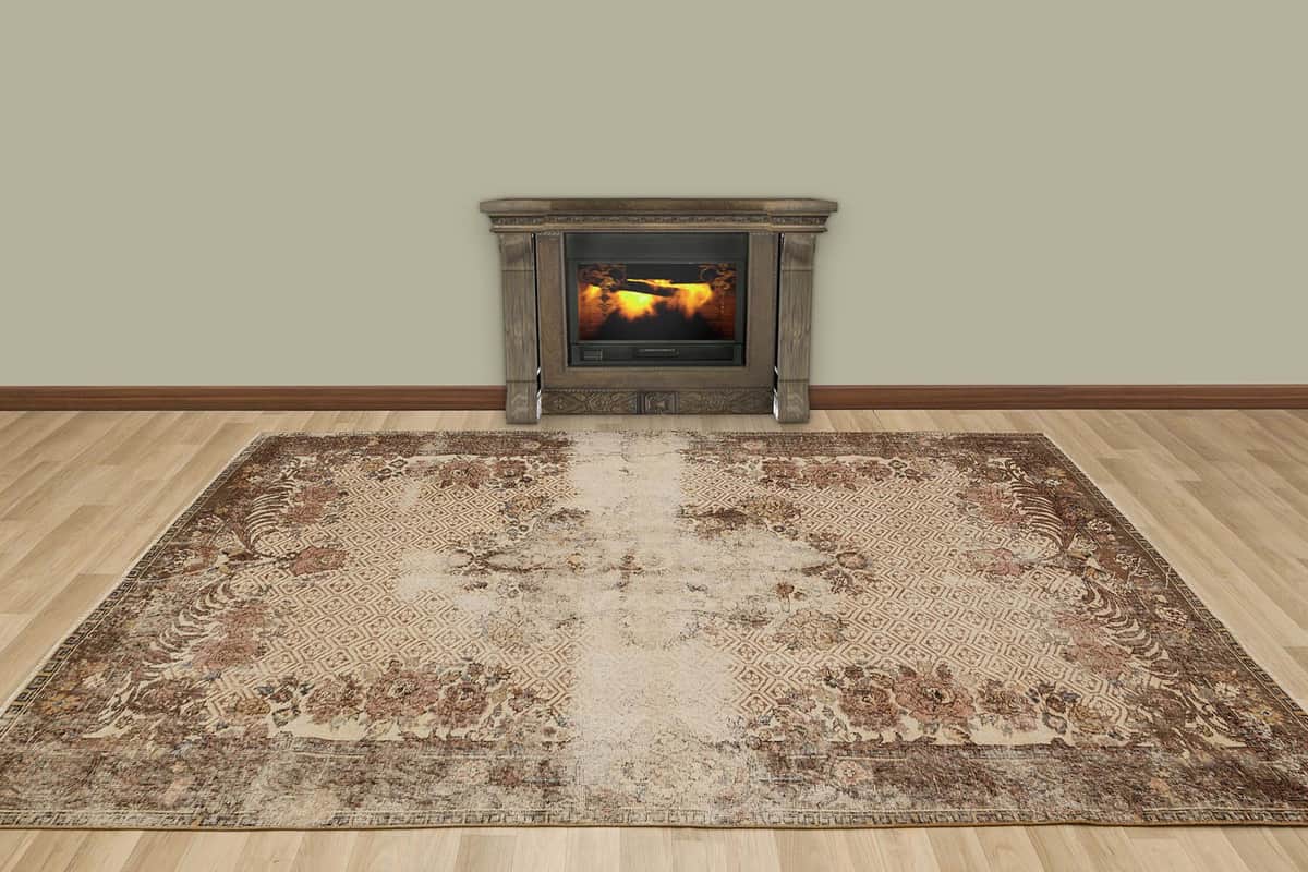 Distressed Vintage Rug, vintage rug, Handmade, hand-knotted wool & cotton, size 190 × 296 cm, from Konya