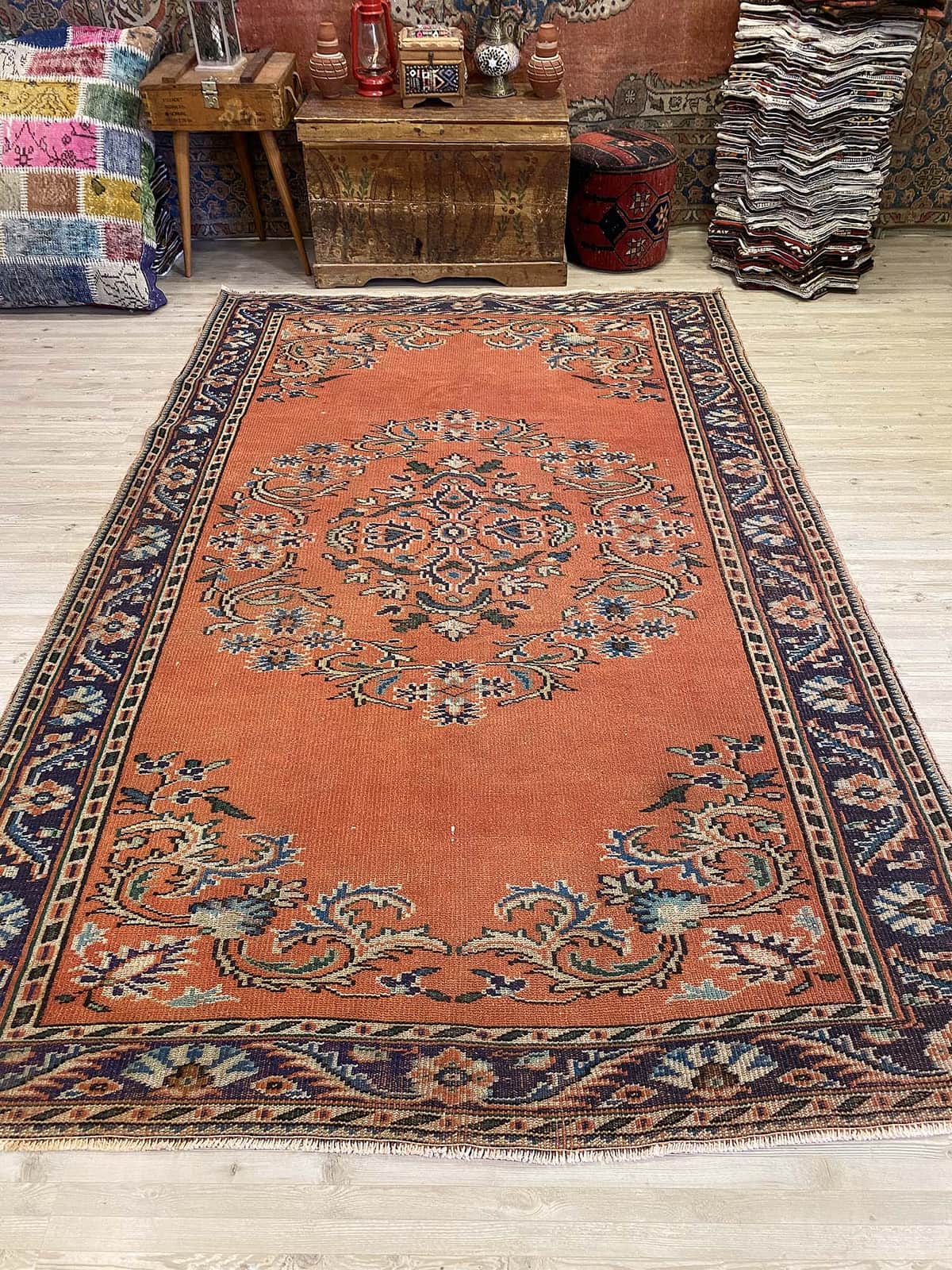 Turkish Distressed Vintage Rug, vintage rug, Handmade, hand-knotted wool, size 183 × 282 cm, from Kayseri