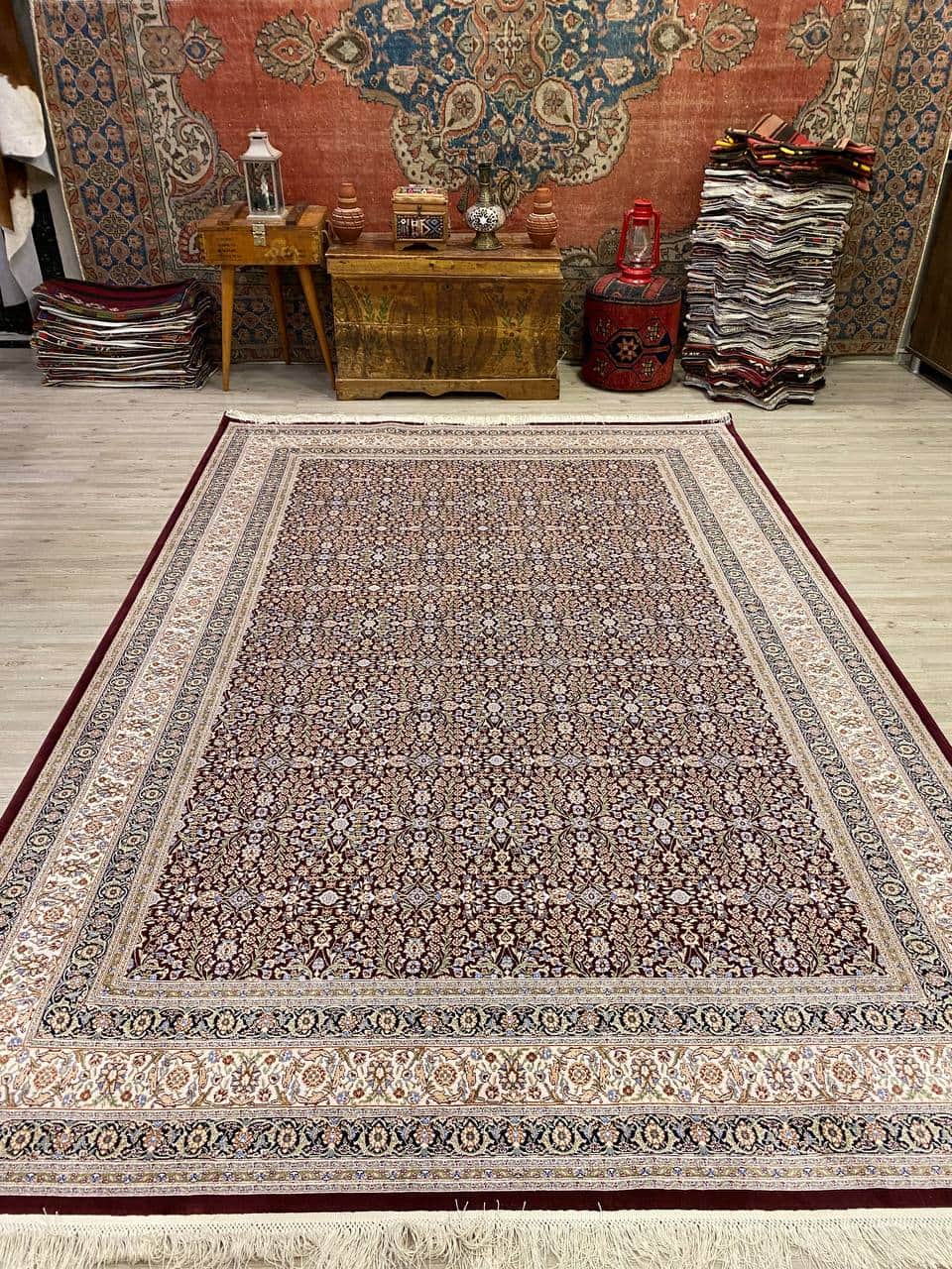 Opulent Charm Sumer Rug, vintage rug, Machine, hand-knotted wool & silk, size 200 × 290 cm, from Demirci