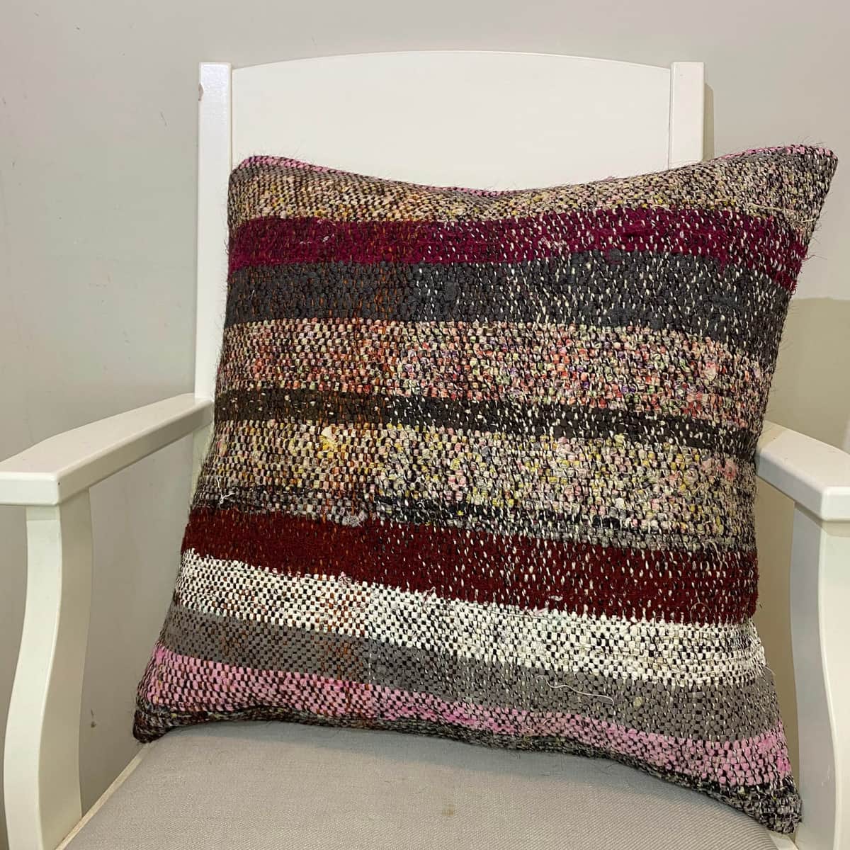 Hand-Woven Pillowcase, vintage rug, Kilim, hand-knotted wool & cotton, size 50 × 50 cm, from Hereke