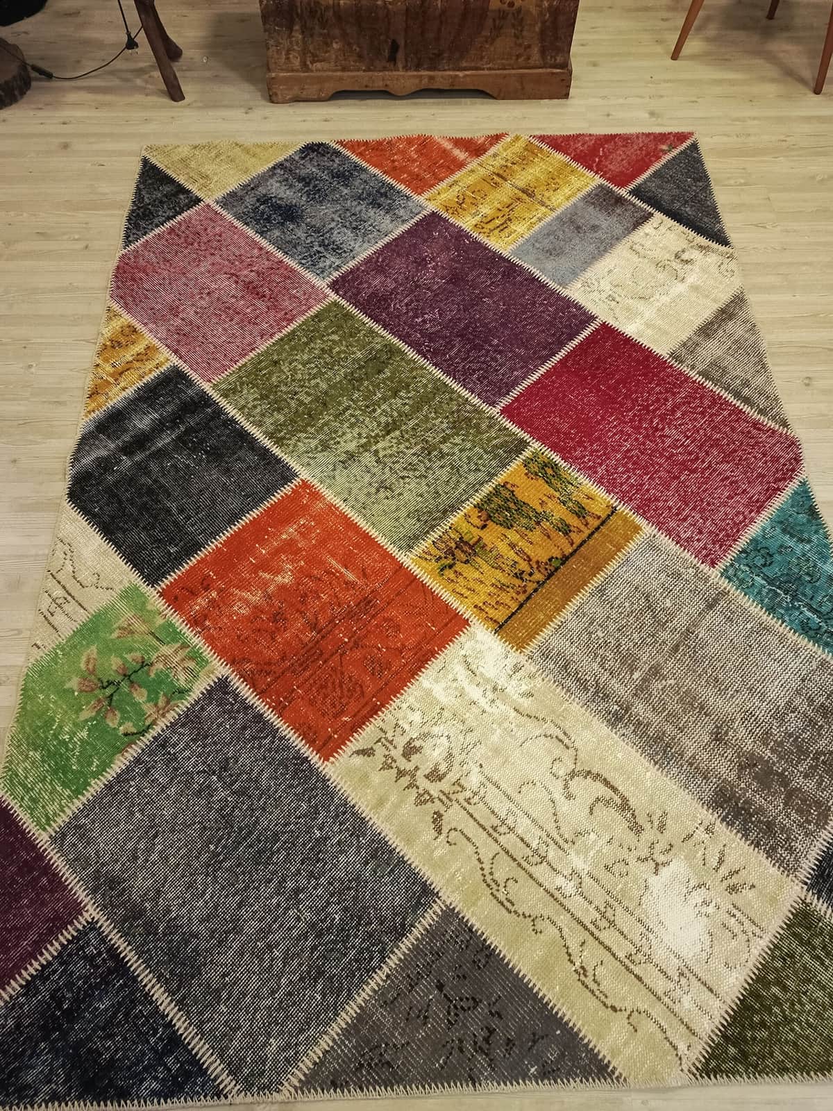Vintage Hand-Woven Wool Patchwork Rug, vintage rug, Handmade, hand-knotted wool & cotton, size 160 × 230 cm, from Hereke