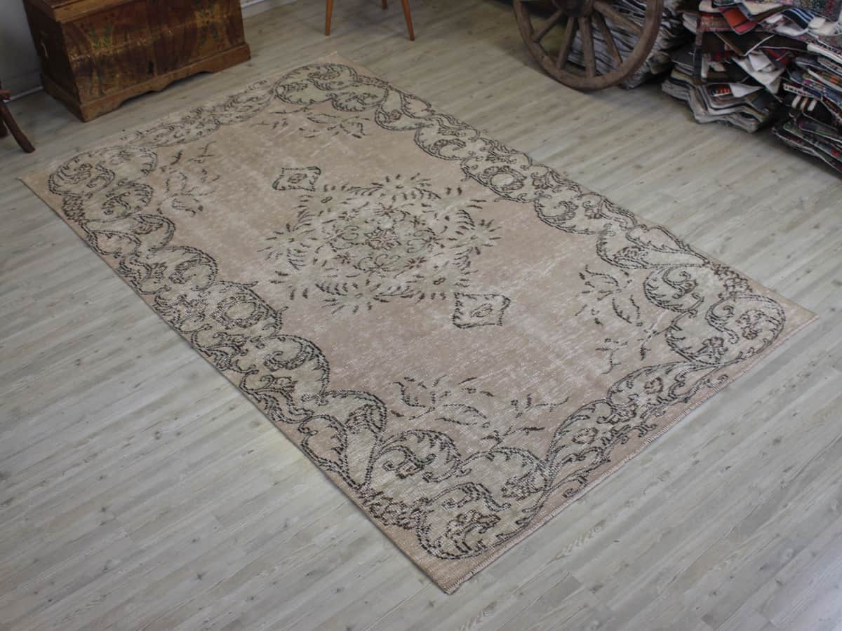 Vintage Wool Rug, vintage rug, Handmade, hand-knotted silk, size 165 × 271 cm, from Gördes