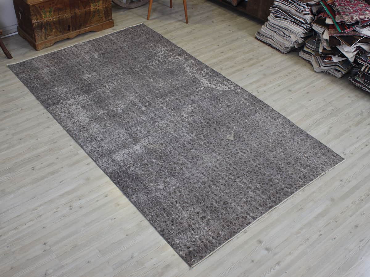 Distressed Handmade Vintage Rug, vintage rug, Handmade, hand-knotted silk, size 154 × 264 cm, from Yahyalı