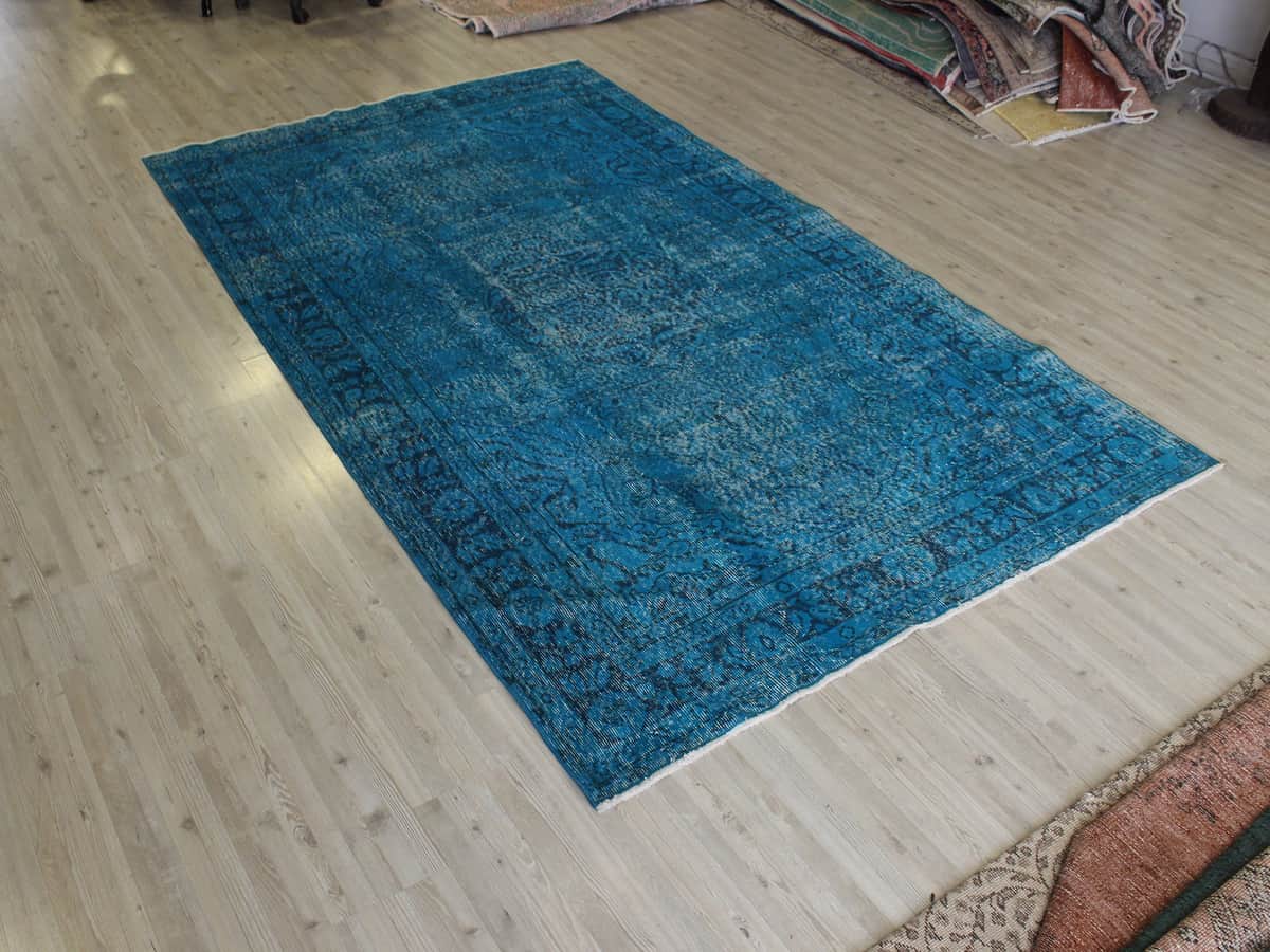 Distressed Vintage Wool Rug, vintage rug, Handmade, hand-knotted wool, size 164 × 275 cm, from Manisa