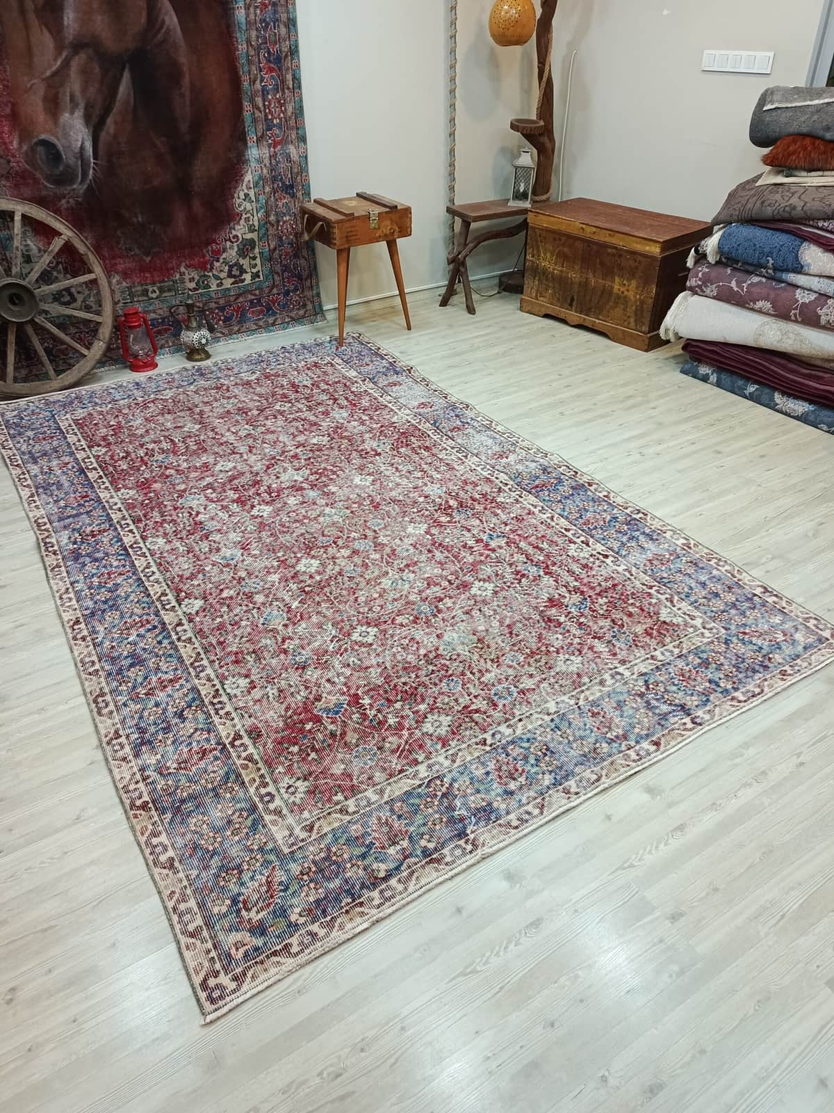 Vintage Natural Wool Rug, vintage rug, Vintage, hand-knotted silk, size 187 × 310 cm, from Bergama