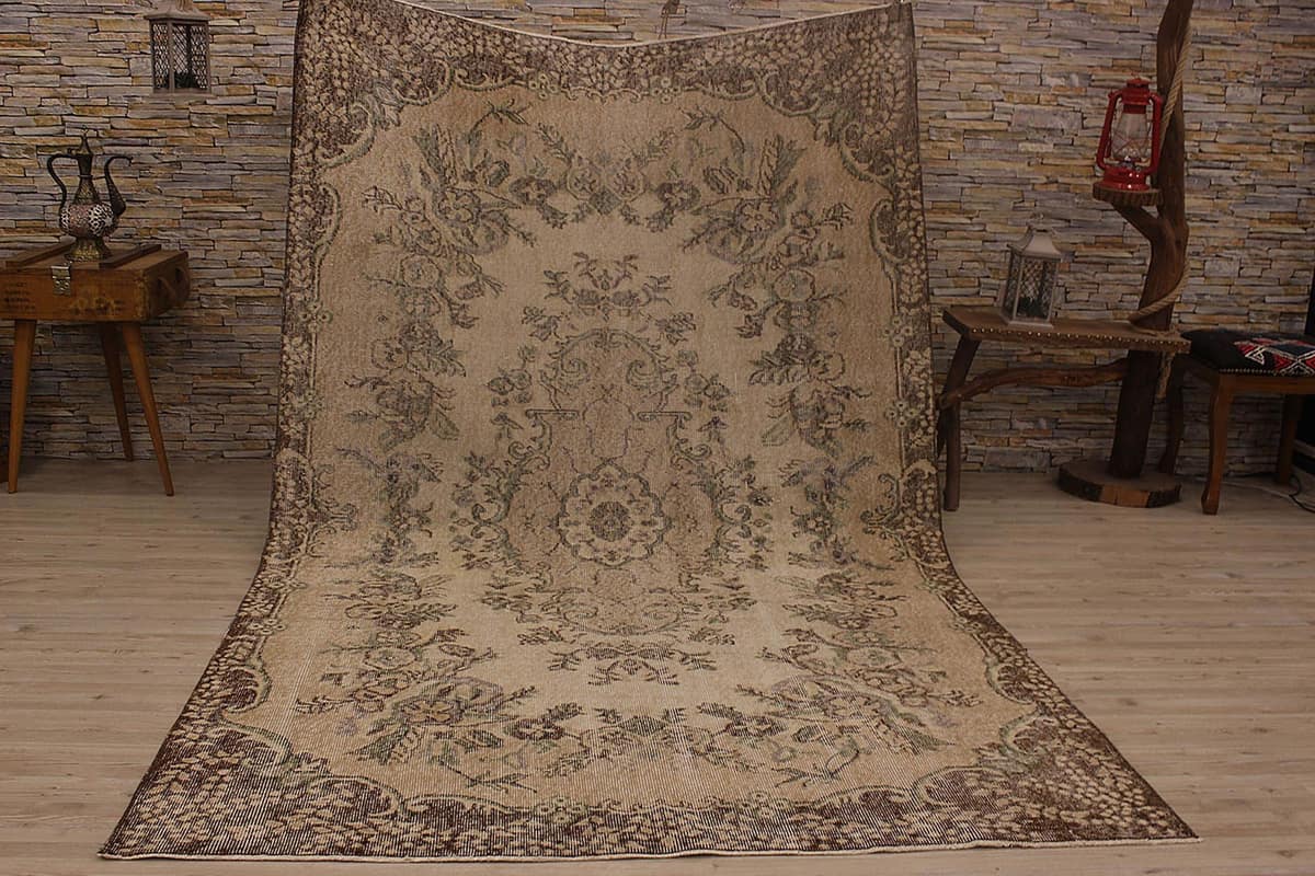 Classic Handwoven Rug — detail view 2, handmade vintage rug