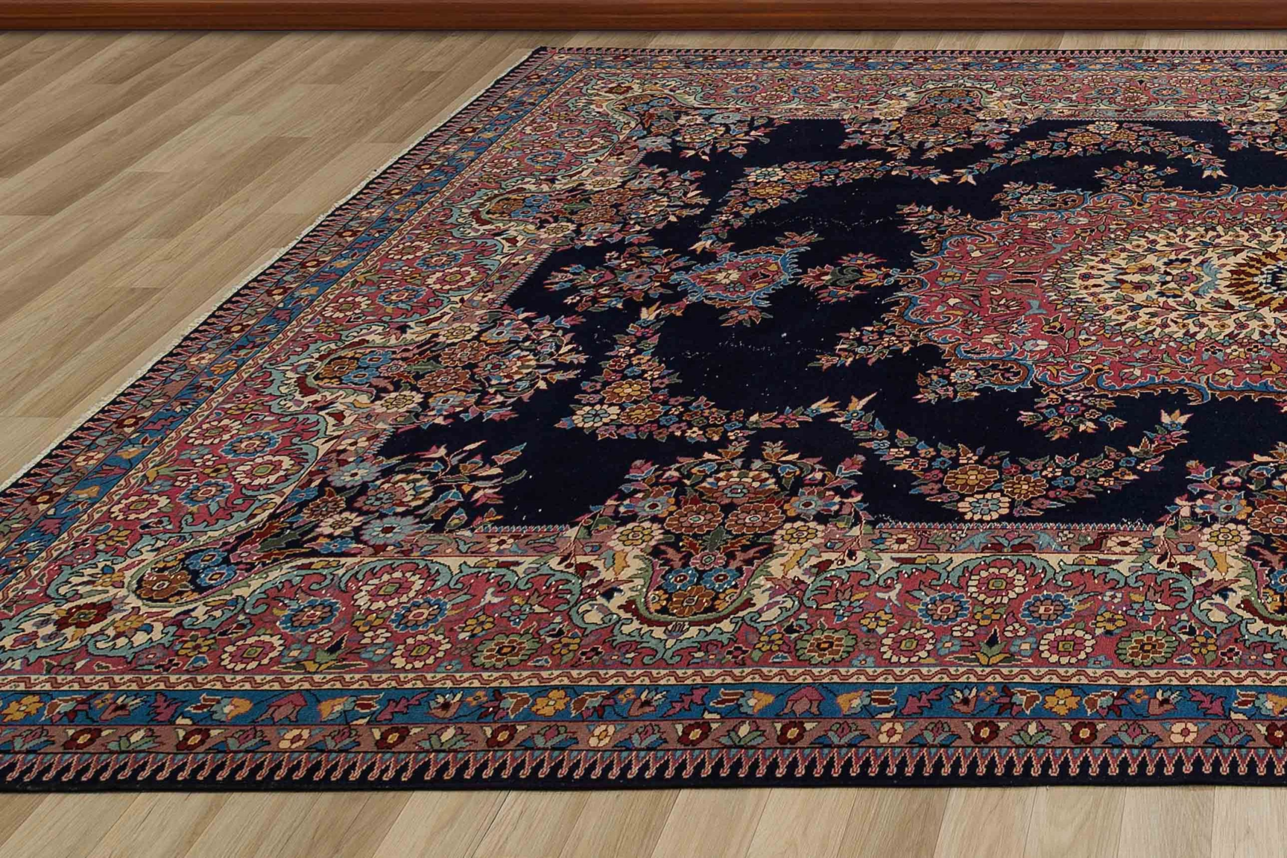 Vintage Wool Rug — detail view 3, handmade vintage rug