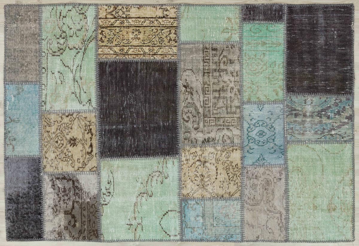 Vintage-Style Wool Patchwork Rug — detail view 4, handmade vintage rug