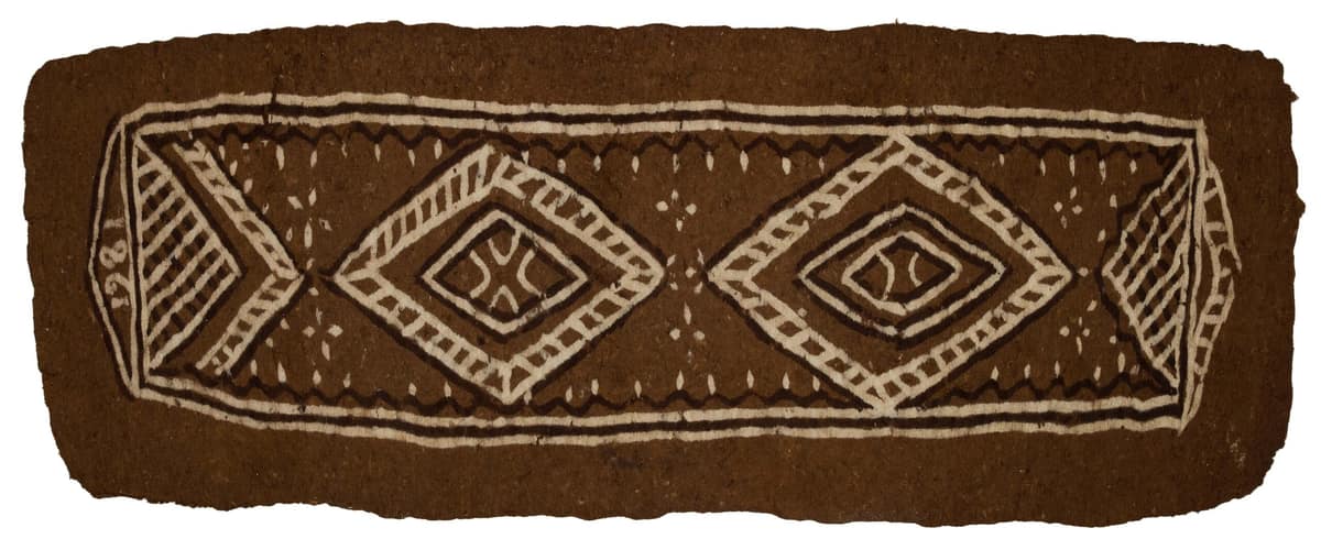 Antique Hand-Woven Wool Rug — detail view 3, handmade vintage rug