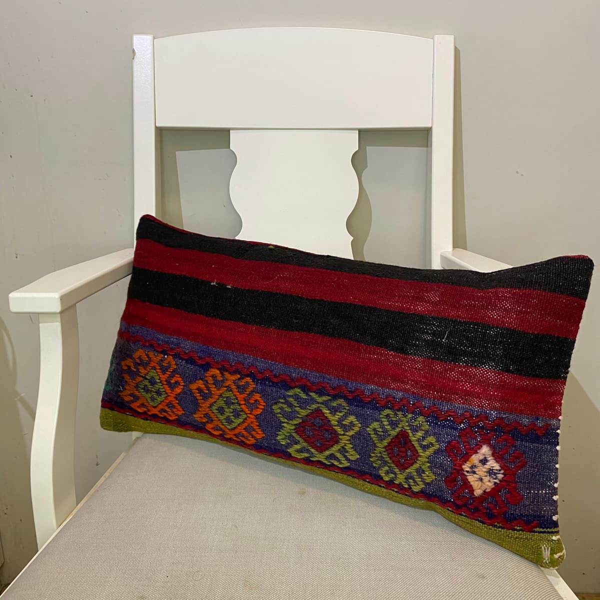 Hand-Woven Patchwork Pillowcase, vintage rug, Kilim, hand-knotted cotton, size 30 × 60 cm, from Gaziantep