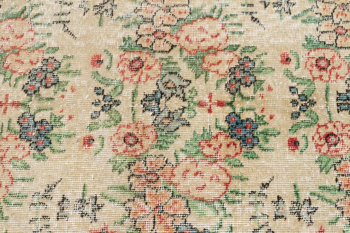 Vintage Rug of Unparalleled Beauty — detail view 5, handmade vintage rug