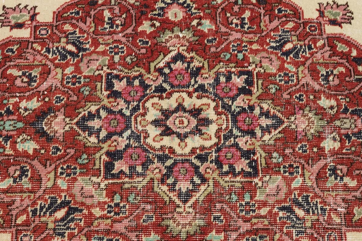 100% Handwoven Vintage Rug — detail view 5, handmade vintage rug