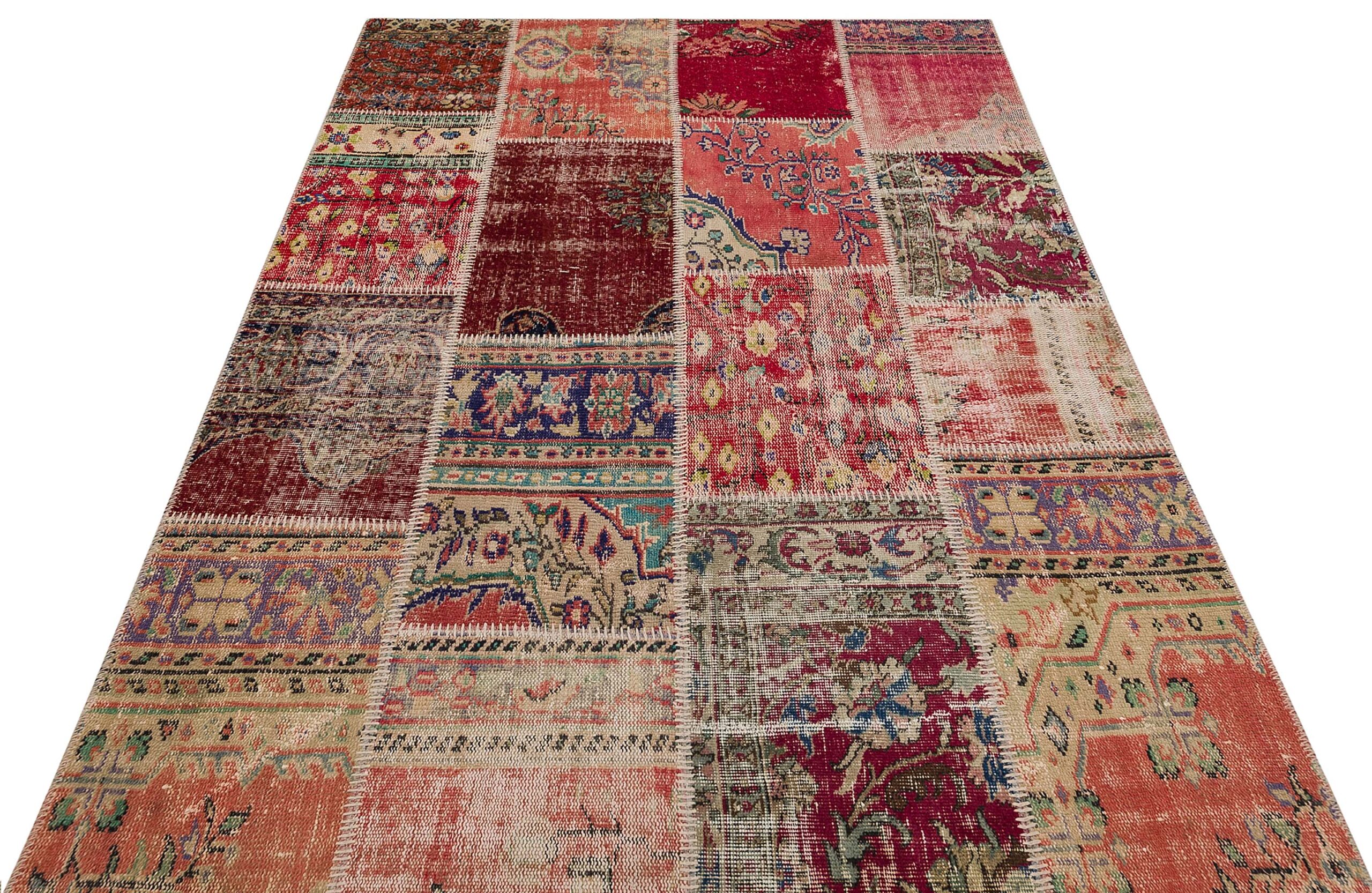 Antique Handwoven Wool Rug, vintage rug, Handmade, hand-knotted wool, cotton & silk, size 160 × 230 cm, from Bergama