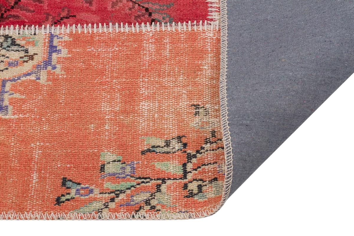 Vintage Hand-Woven Wool Rug — detail view 3, handmade vintage rug