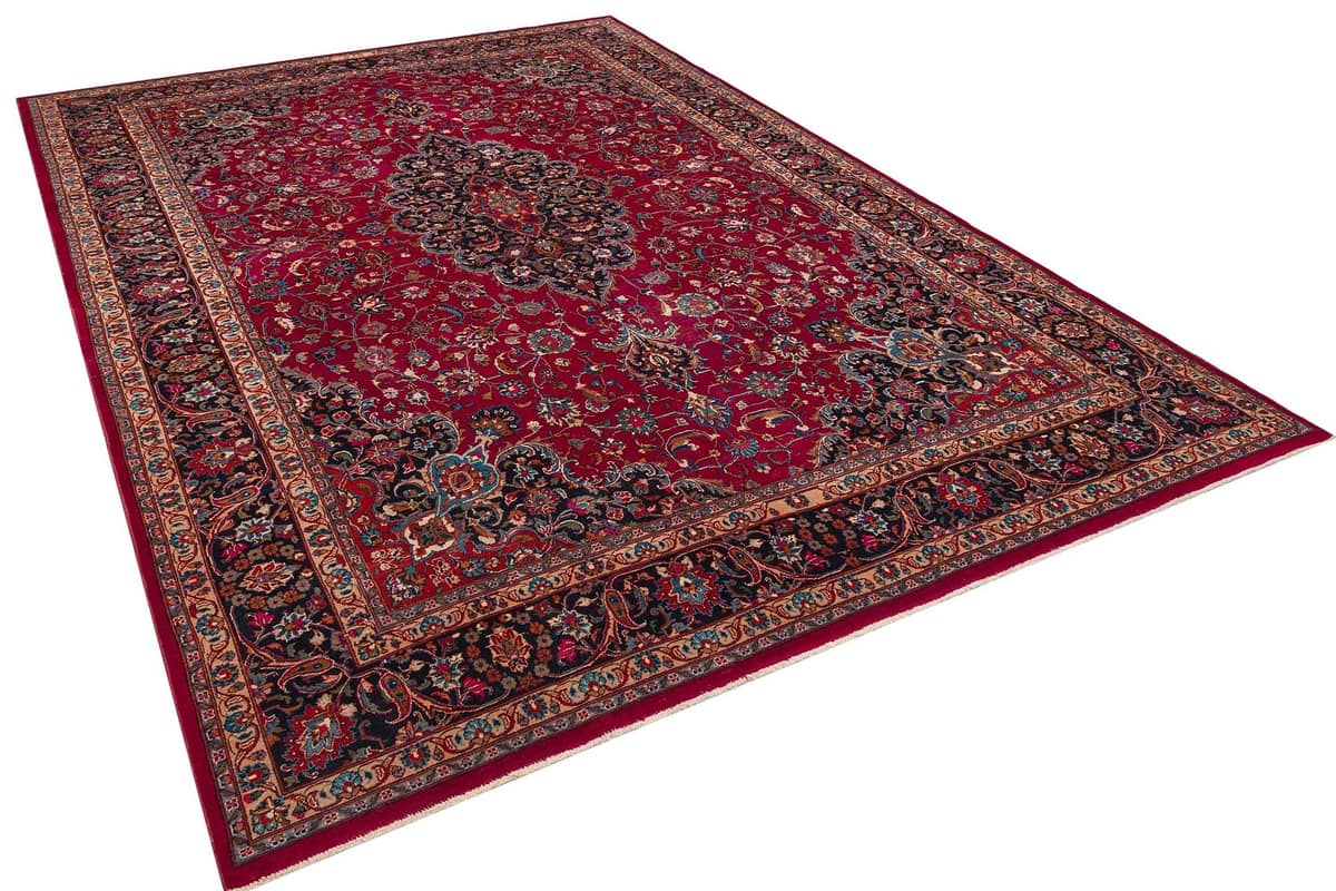 Vintage-Style Distressed Iranian Rug, vintage rug, Handmade, hand-knotted cotton, size 247 × 356 cm, from Gördes