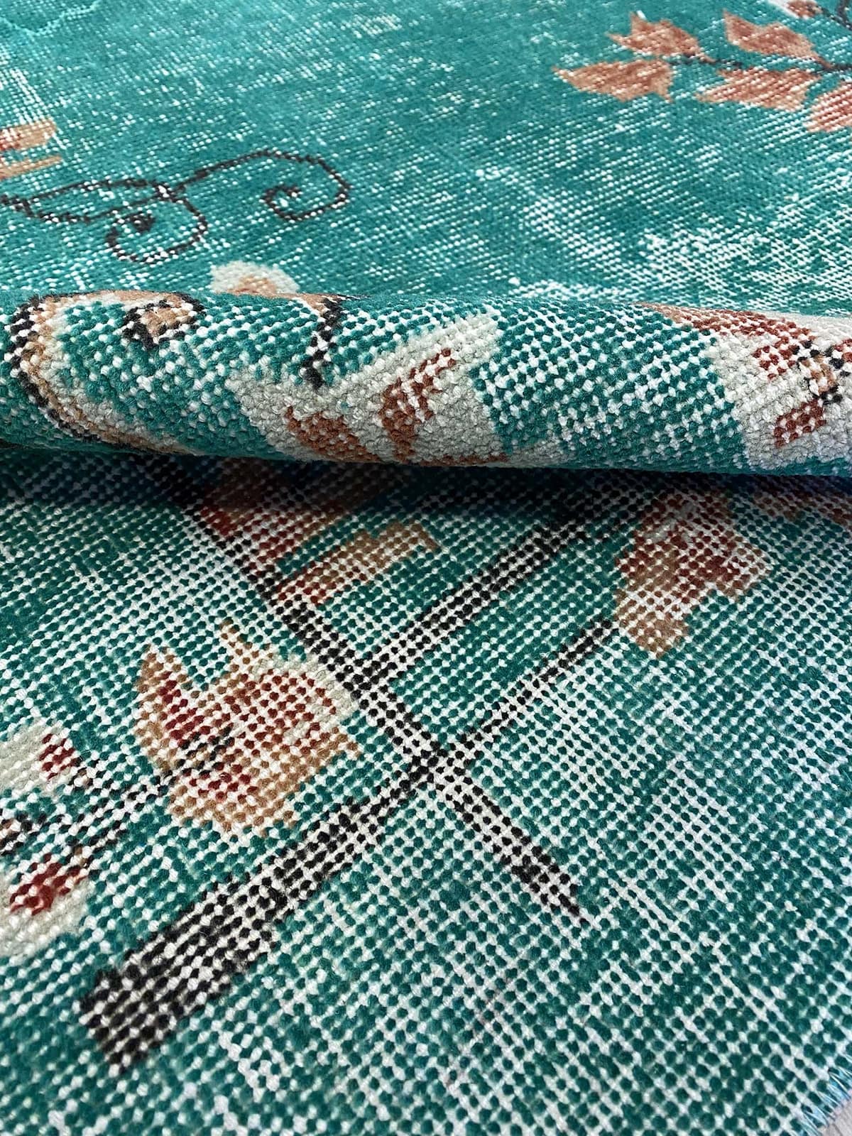 Airplane-Themed Vintage Rug — detail view 3, handmade vintage rug