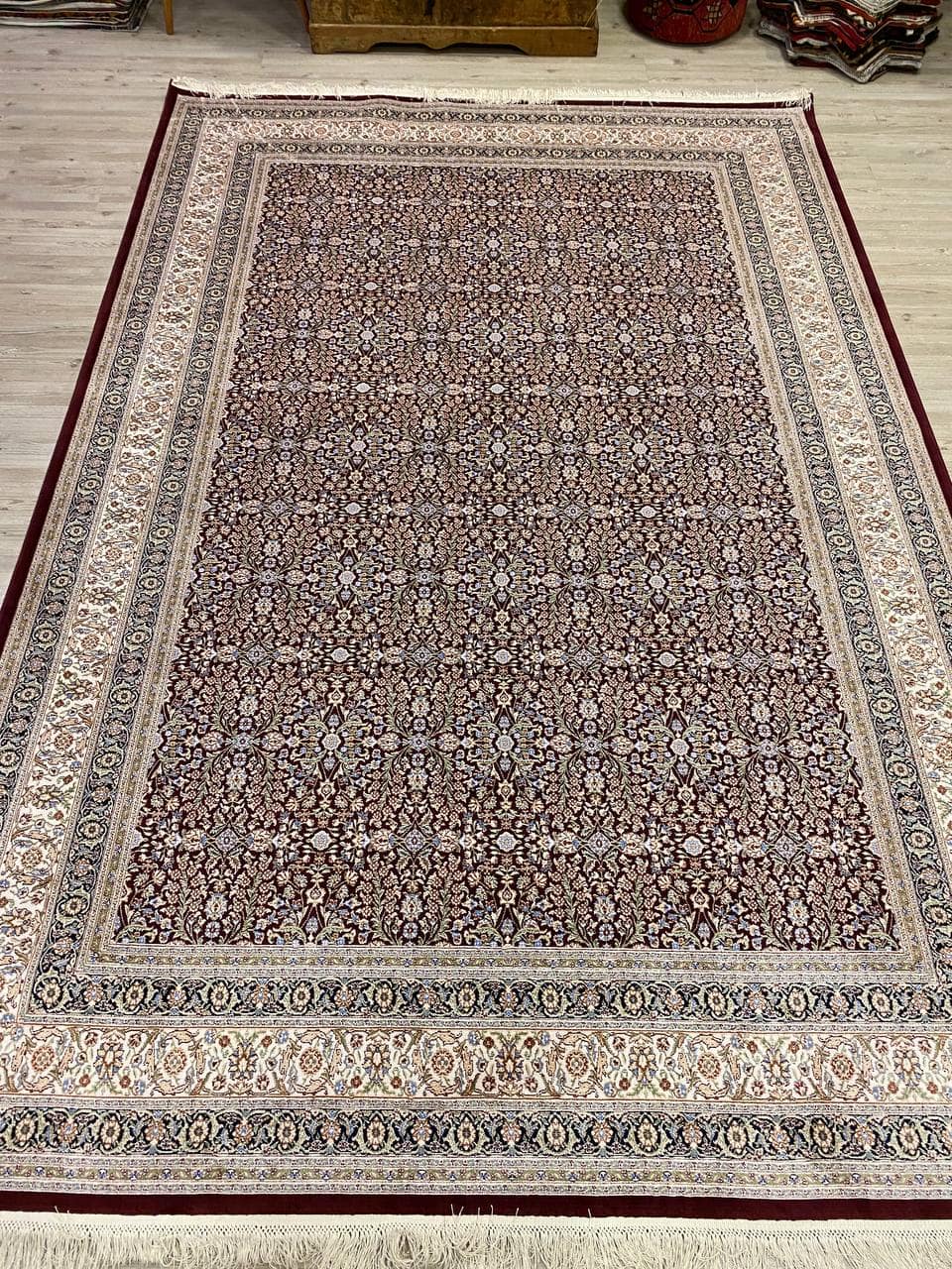 Opulent Charm Sumer Rug — detail view 5, machine vintage rug