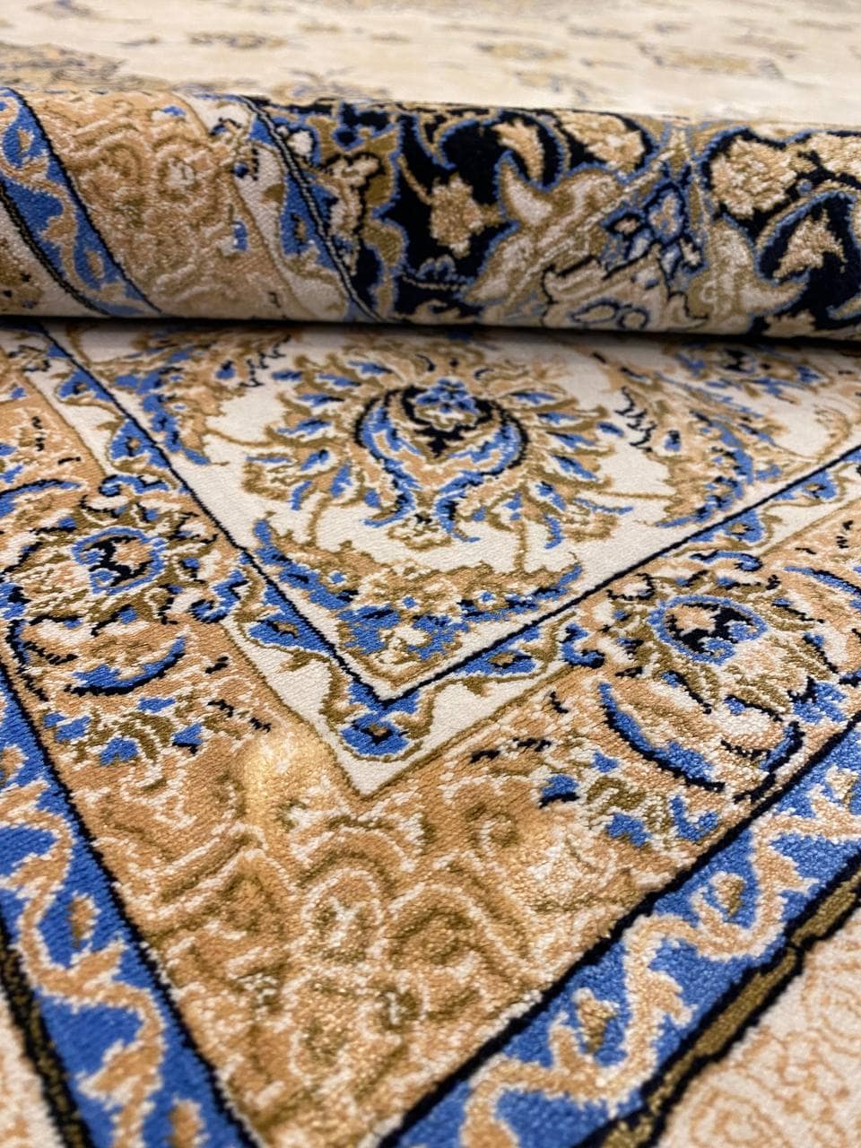 Harmony Dream Summer Rug — detail view 3, machine vintage rug