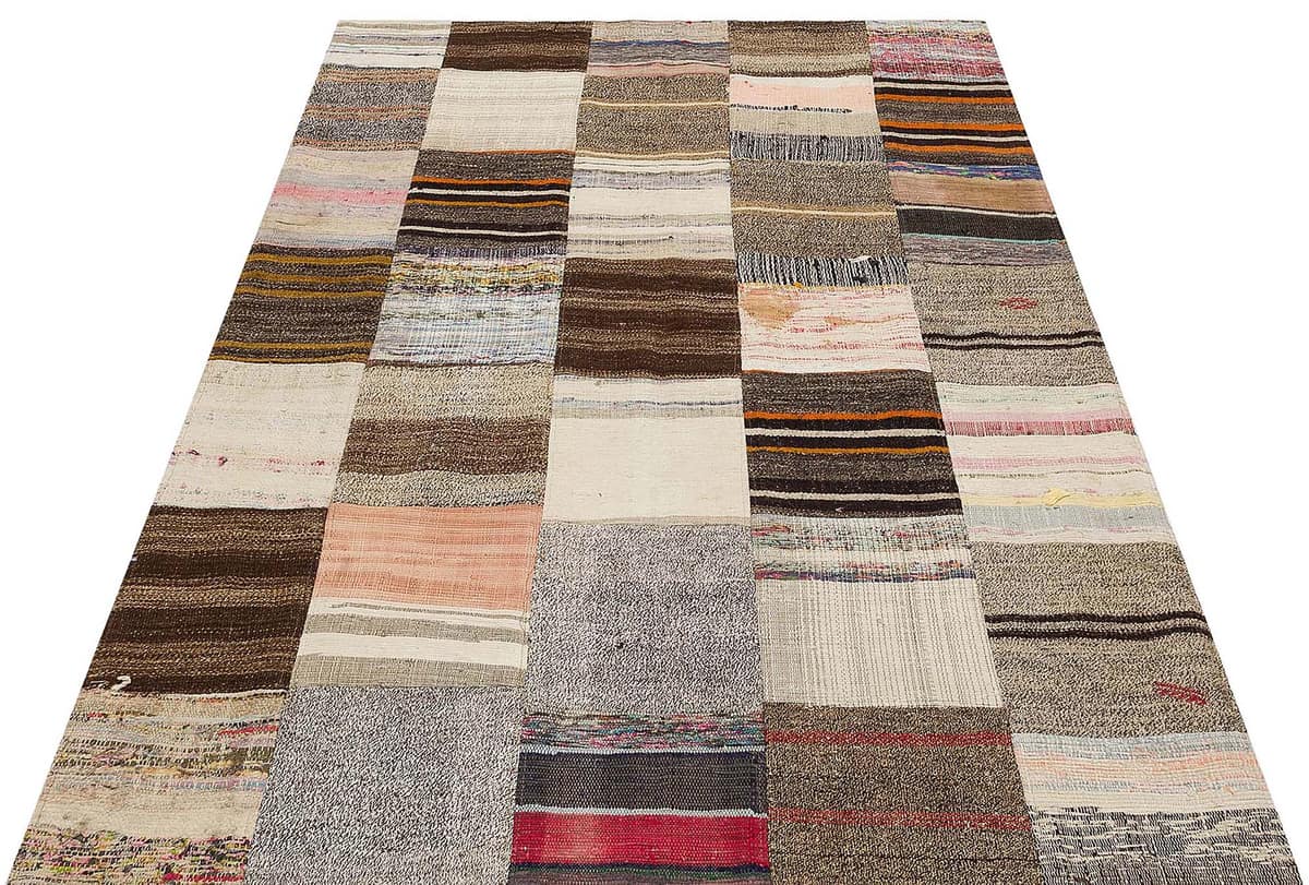 Handmade Patchwork Elegant Design Rug, vintage rug, Handmade, hand-knotted cotton, size 141 × 204 cm, from Demirci