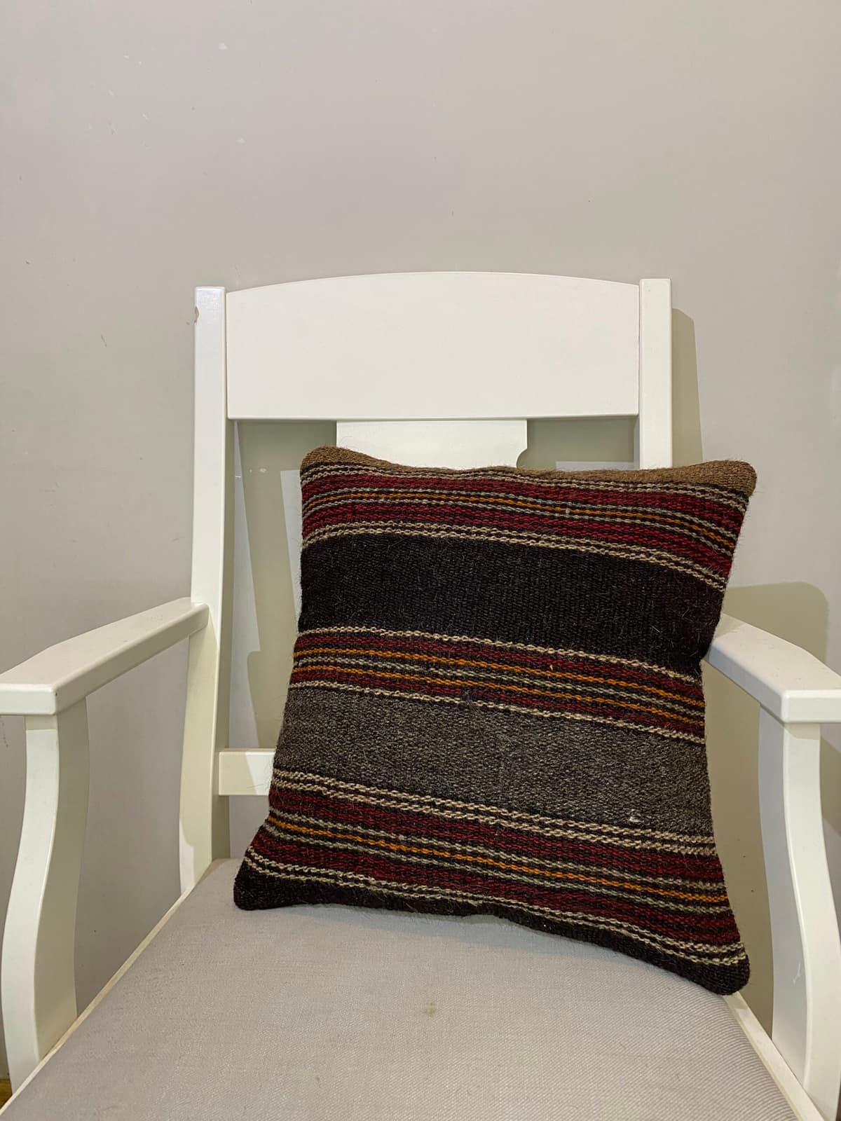 Handwoven Pillowcase, vintage rug, Kilim, hand-knotted wool, cotton & silk, size 45 × 45 cm, from Kayseri