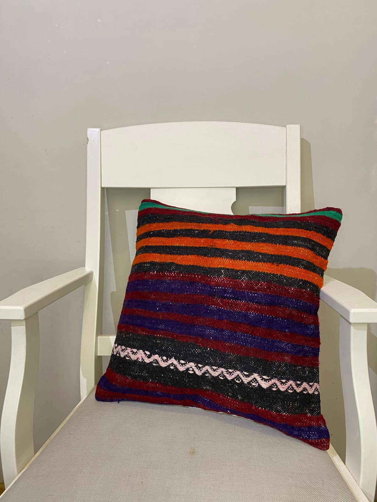 Hand-Woven Pillowcase, vintage rug, Kilim, hand-knotted wool & silk, size 45 × 45 cm, from Manisa