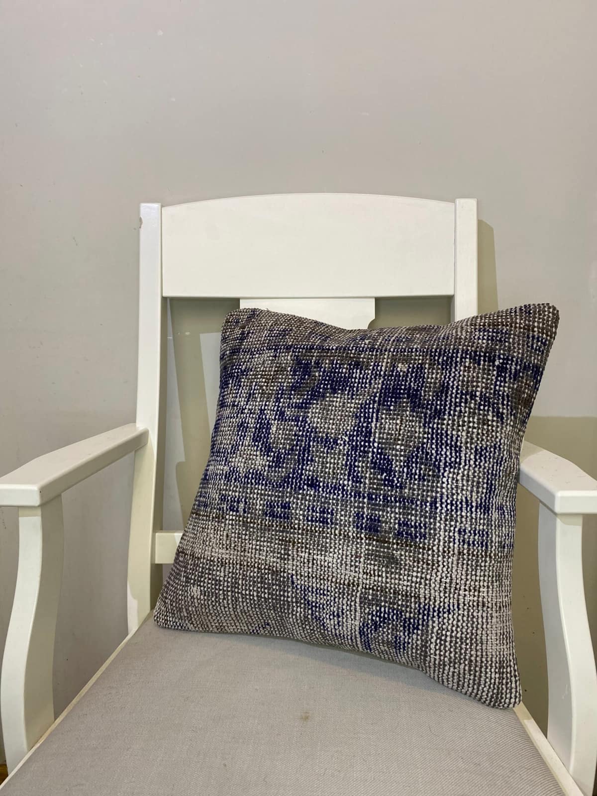 Hand-Woven Pillowcase, vintage rug, Kilim, hand-knotted wool, cotton & silk, size 45 × 45 cm, from Sivas