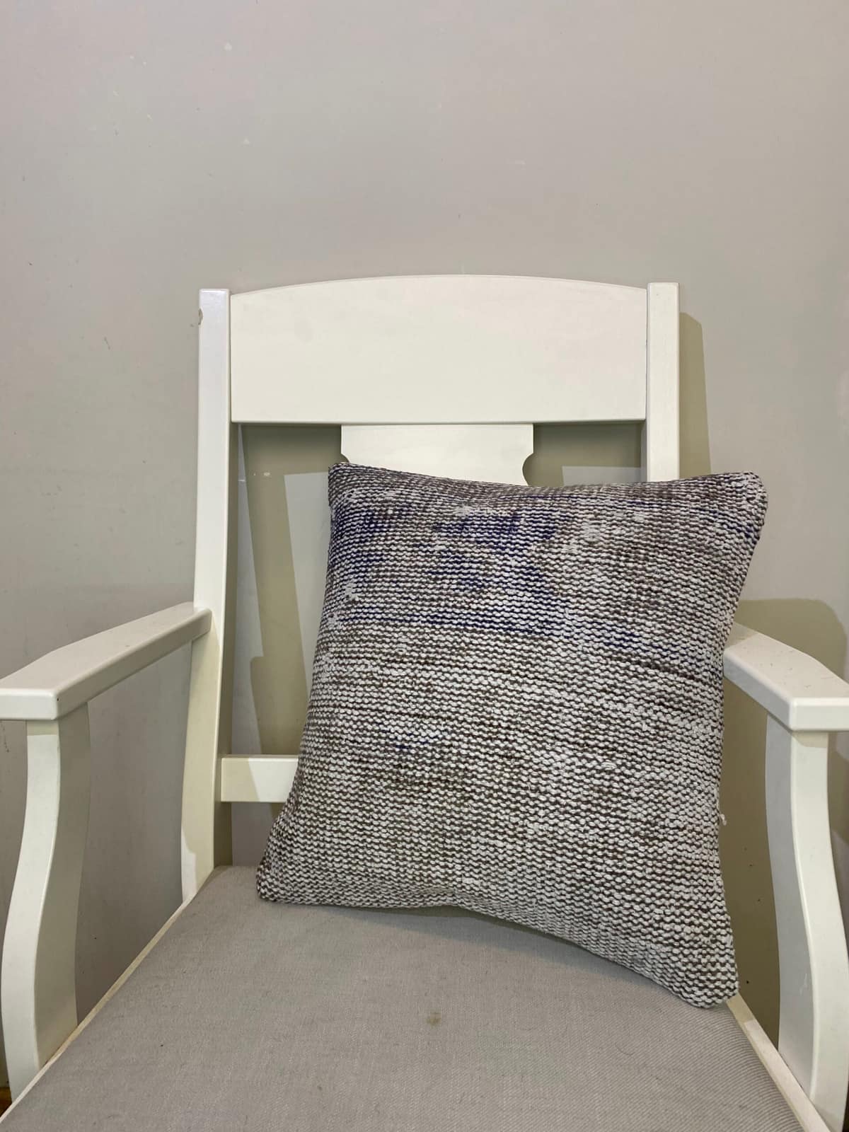 Handwoven Pillowcase, vintage rug, Kilim, hand-knotted wool, cotton & silk, size 45 × 45 cm, from Cappadocia