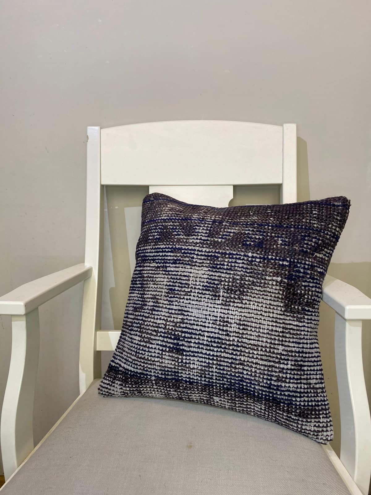 Hand-Woven Pillowcase, vintage rug, Kilim, hand-knotted wool & silk, size 45 × 45 cm, from Sivas