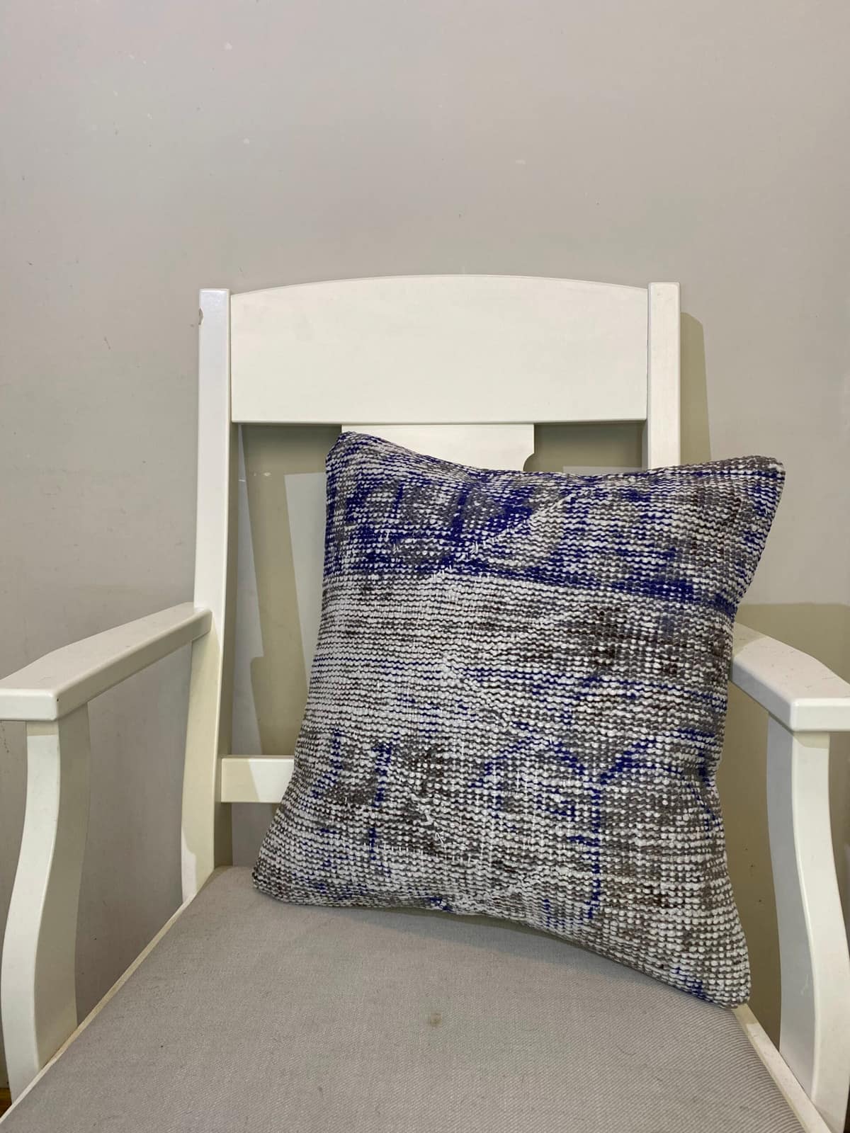 Handwoven Pillowcase, vintage rug, Kilim, hand-knotted cotton, size 45 × 45 cm, from Yahyalı