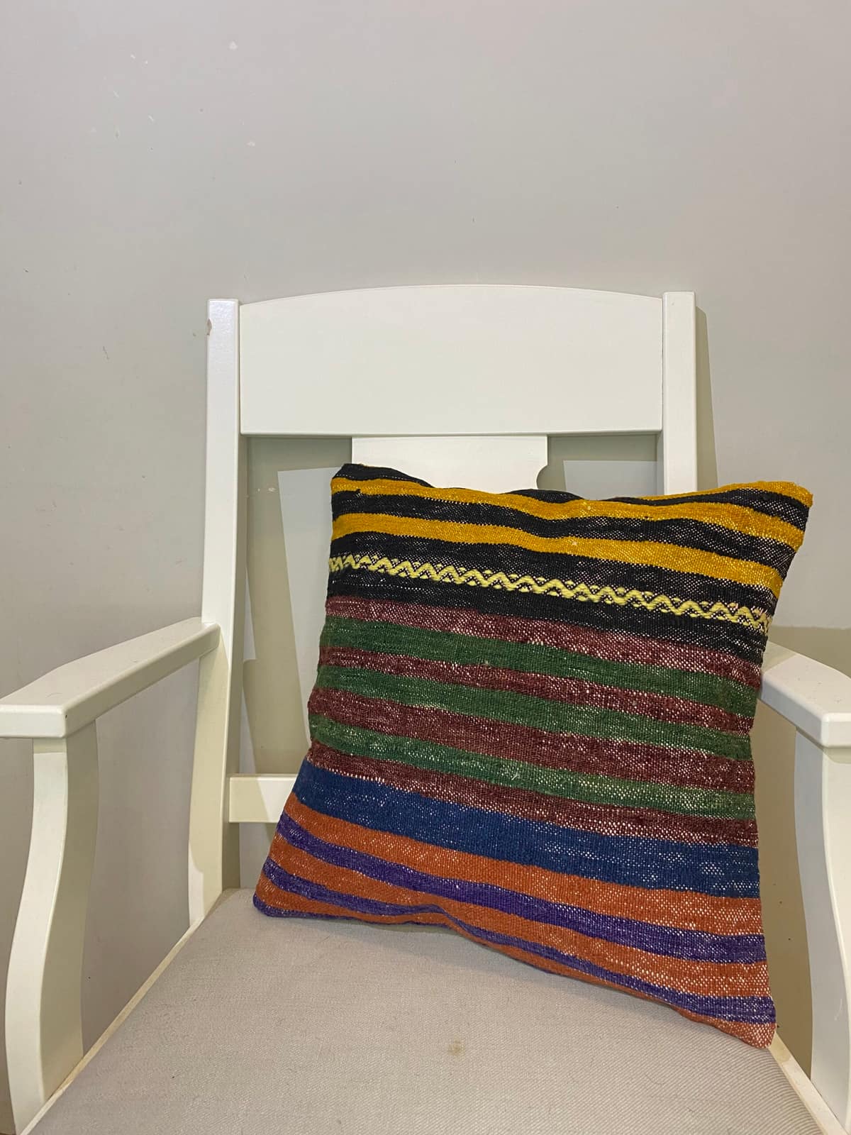 Hand-Woven Pillowcase, vintage rug, Kilim, hand-knotted silk, size 45 × 45 cm, from Cappadocia