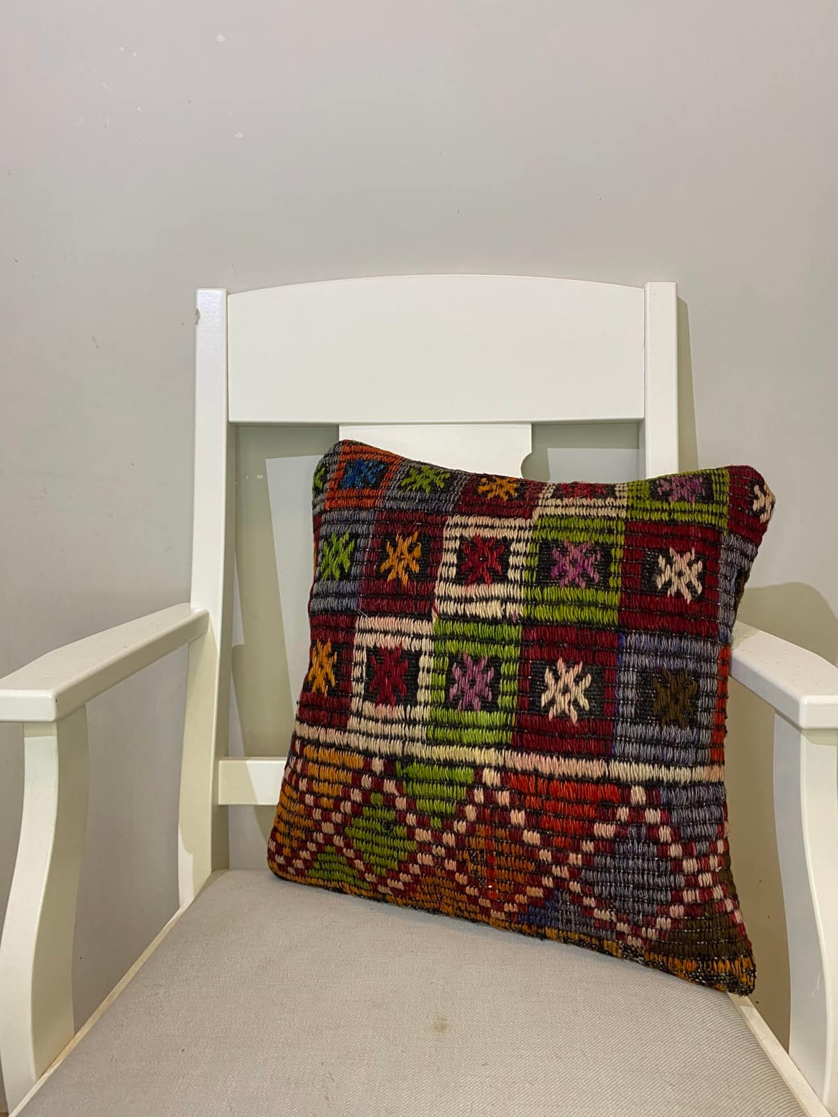 Hand-Woven Pillowcase, vintage rug, Kilim, hand-knotted cotton, size 45 × 45 cm, from Konya