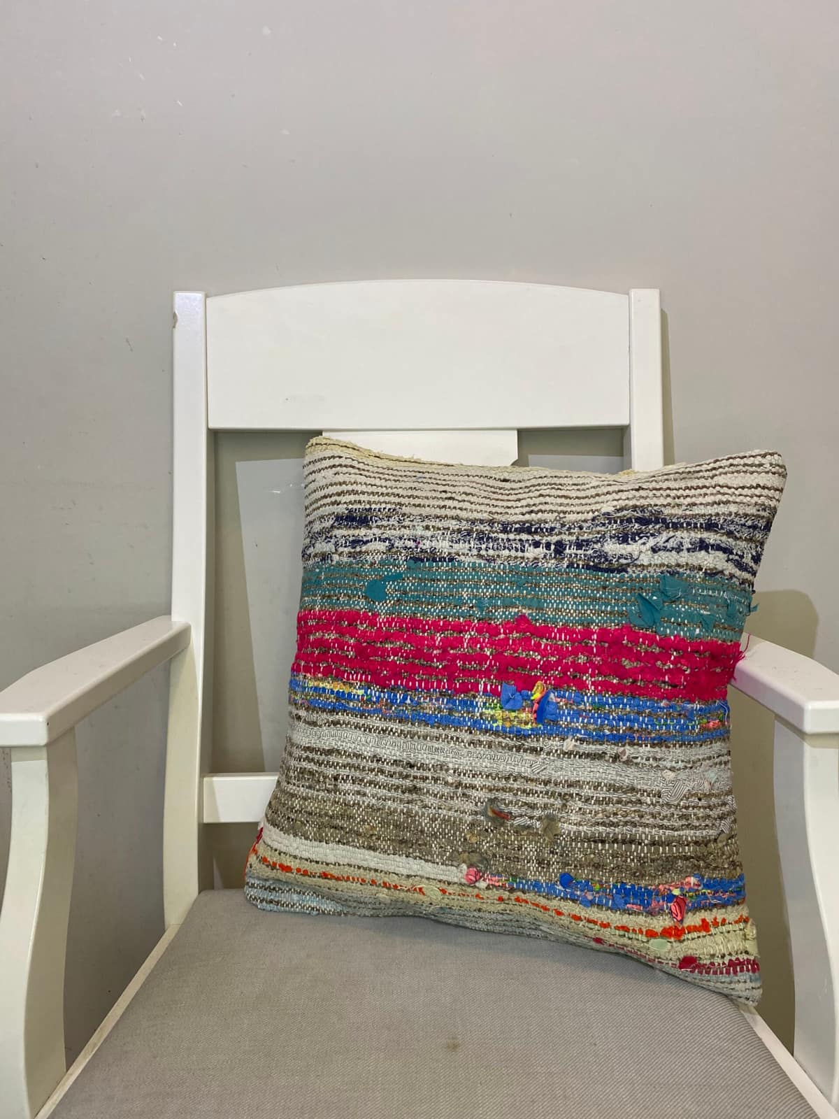 Handwoven Pillowcase, vintage rug, Kilim, hand-knotted wool, size 45 × 45 cm, from Oushak
