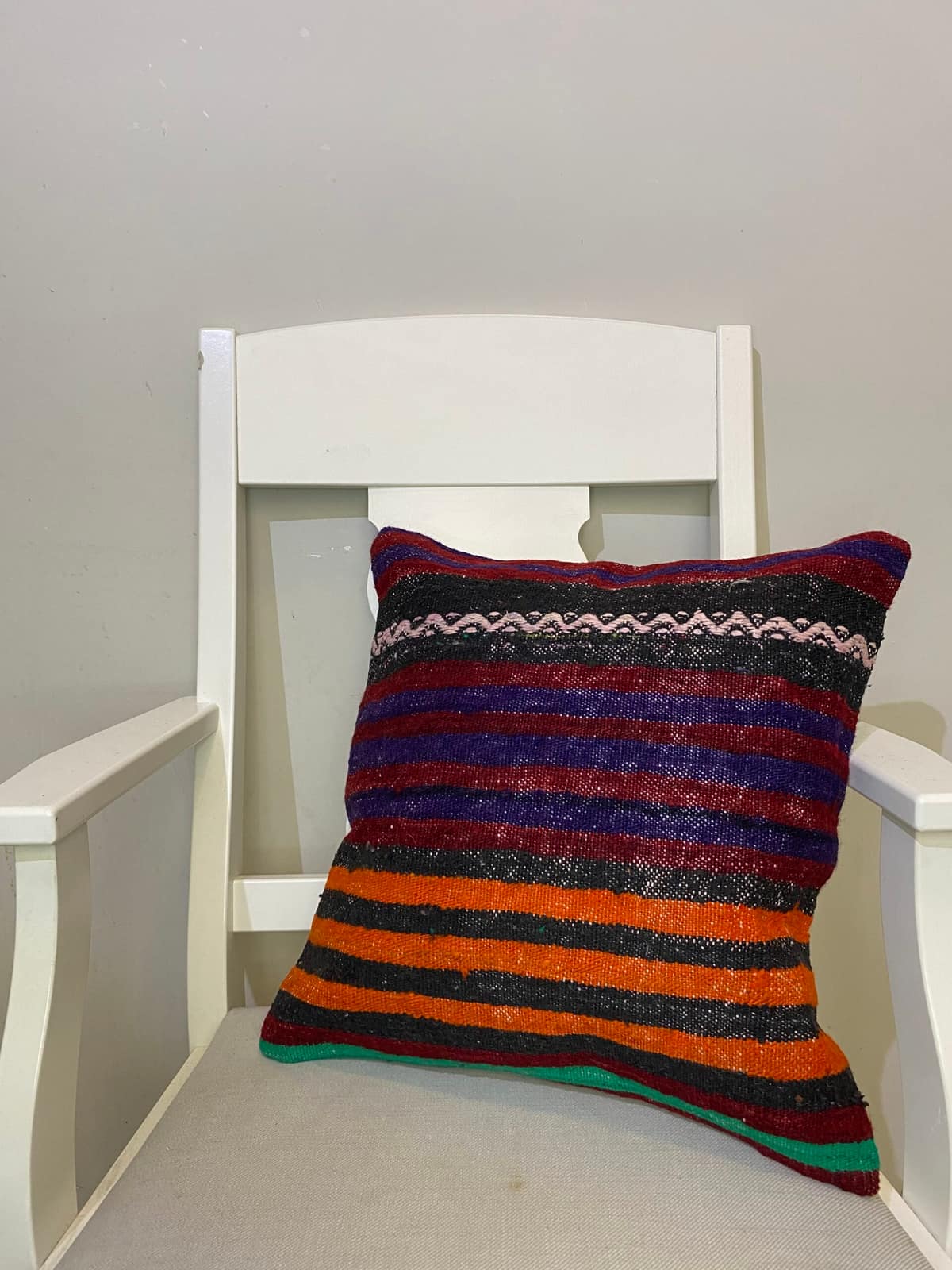 Hand-Woven Pillowcase, vintage rug, Kilim, hand-knotted wool & silk, size 45 × 45 cm, from Antalya