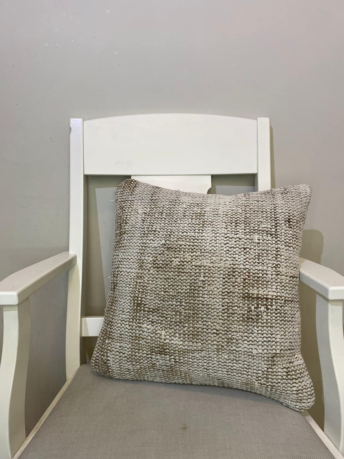 Handwoven Pillowcase, vintage rug, Kilim, hand-knotted cotton, size 45 × 45 cm, from Manisa
