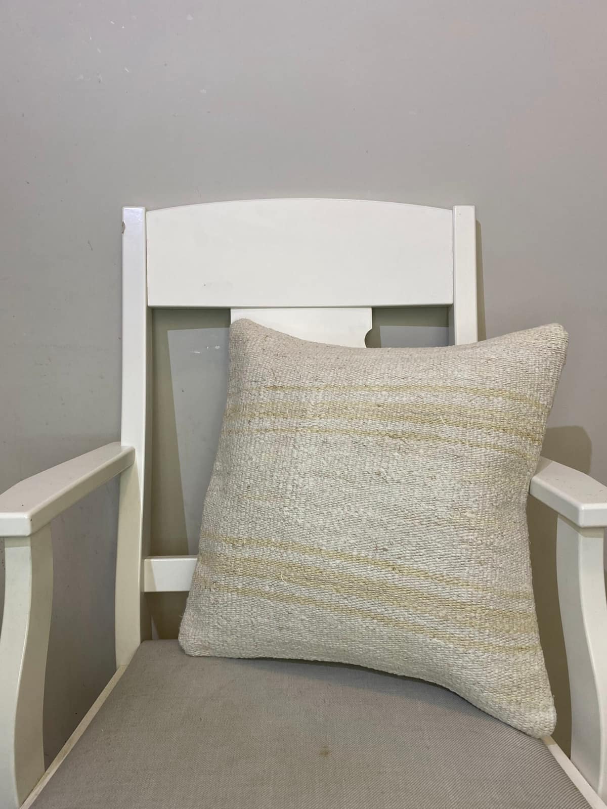 Hand-Woven Pillowcase, vintage rug, Kilim, hand-knotted wool & silk, size 45 × 45 cm, from Manisa