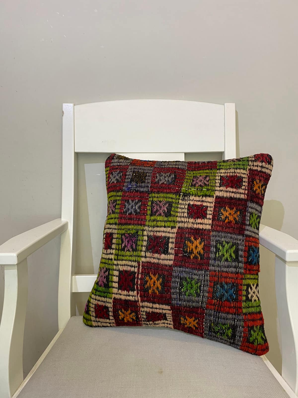 Hand-Woven Pillowcase, vintage rug, Kilim, hand-knotted wool & cotton, size 45 × 45 cm, from Antalya