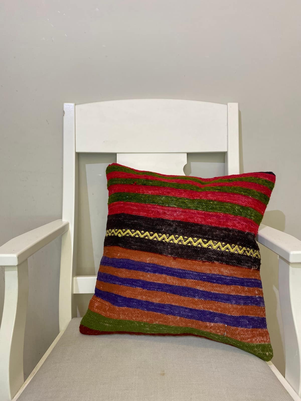 Handwoven Pillowcase, vintage rug, Kilim, hand-knotted silk, size 45 × 45 cm, from Isparta