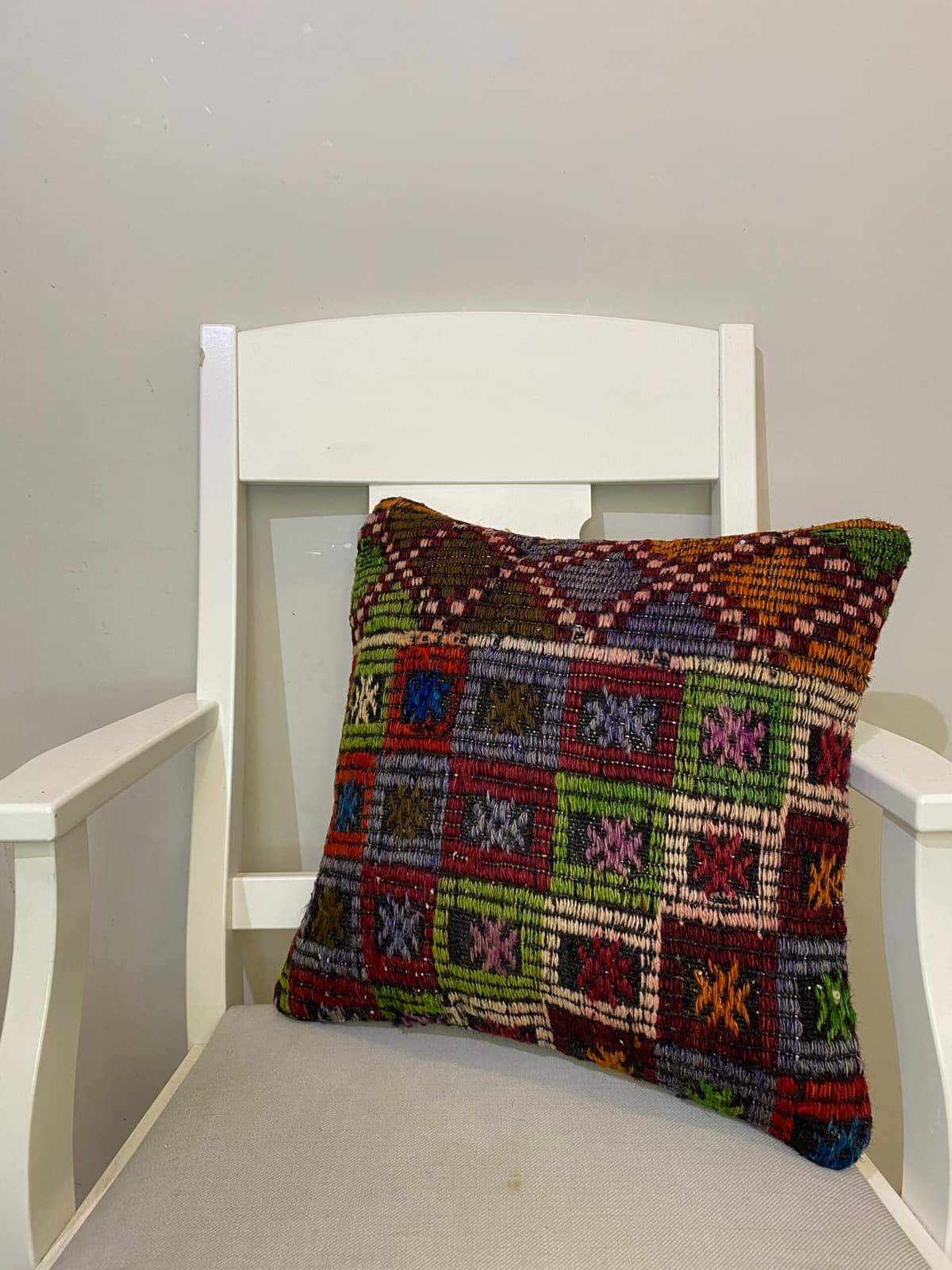 Hand-Woven Pillowcase, vintage rug, Kilim, hand-knotted wool, cotton & silk, size 45 × 45 cm, from Antalya