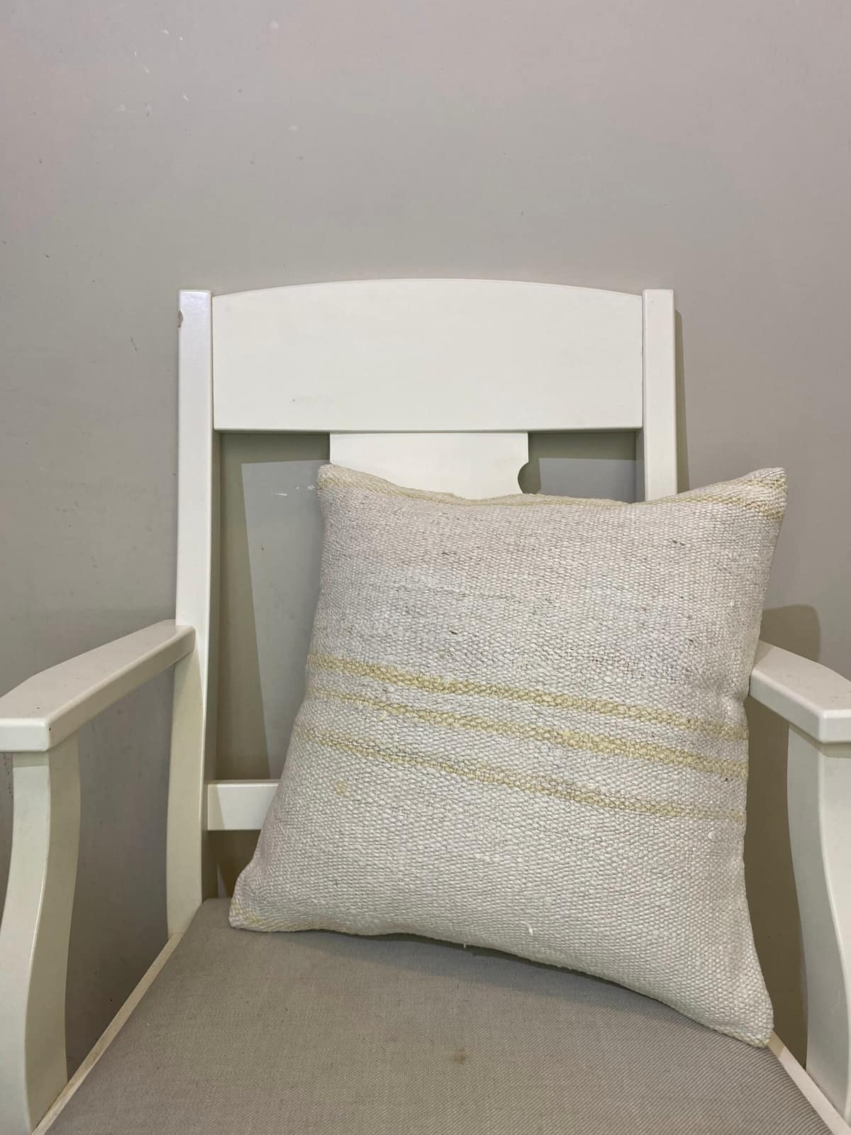 Handwoven Pillowcase, vintage rug, Kilim, hand-knotted cotton, size 45 × 45 cm, from Konya
