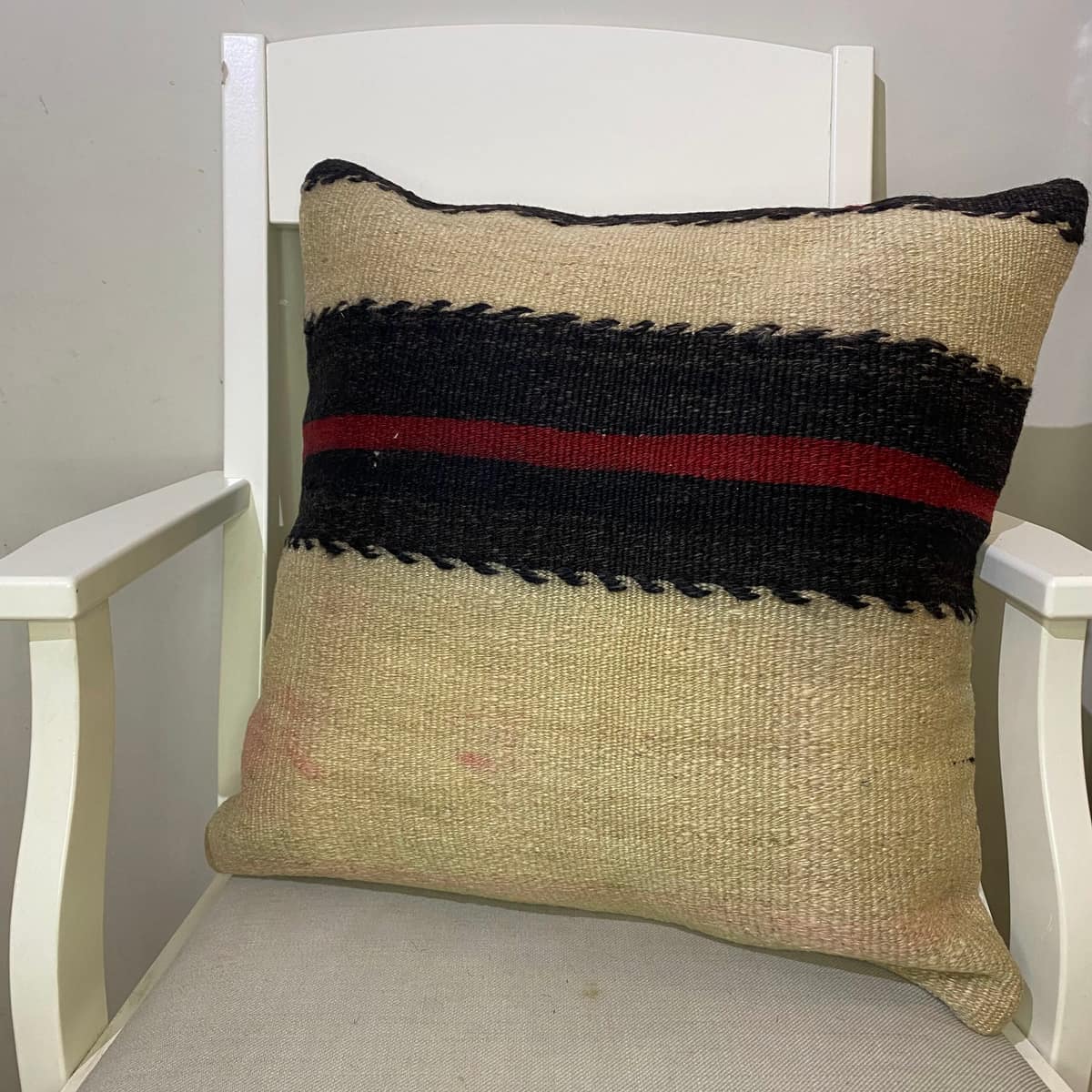 Handwoven Pillowcase, vintage rug, Kilim, hand-knotted cotton, size 50 × 50 cm, from Konya