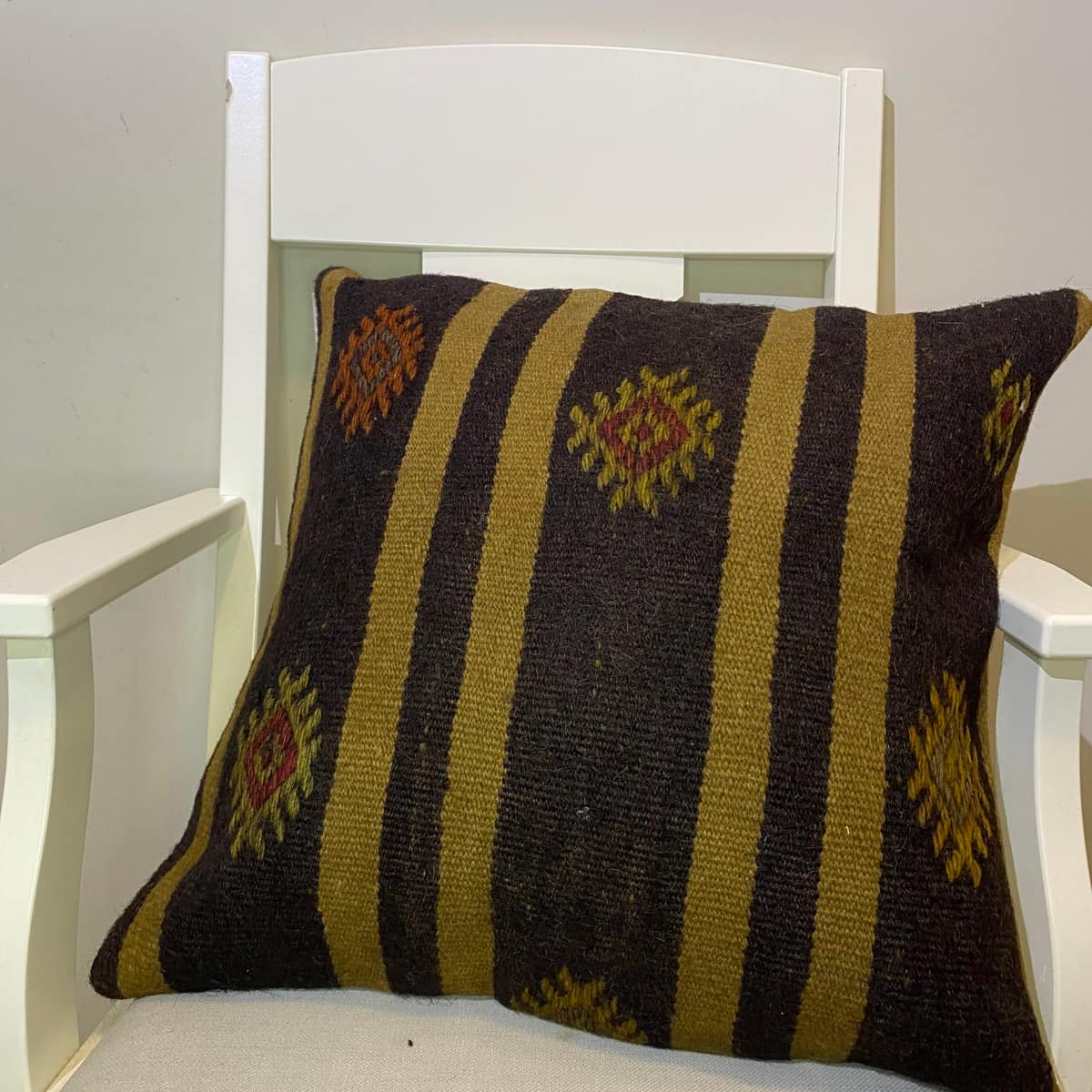 Hand-Woven Pillowcase, vintage rug, Kilim, hand-knotted wool & cotton, size 50 × 50 cm, from Cappadocia