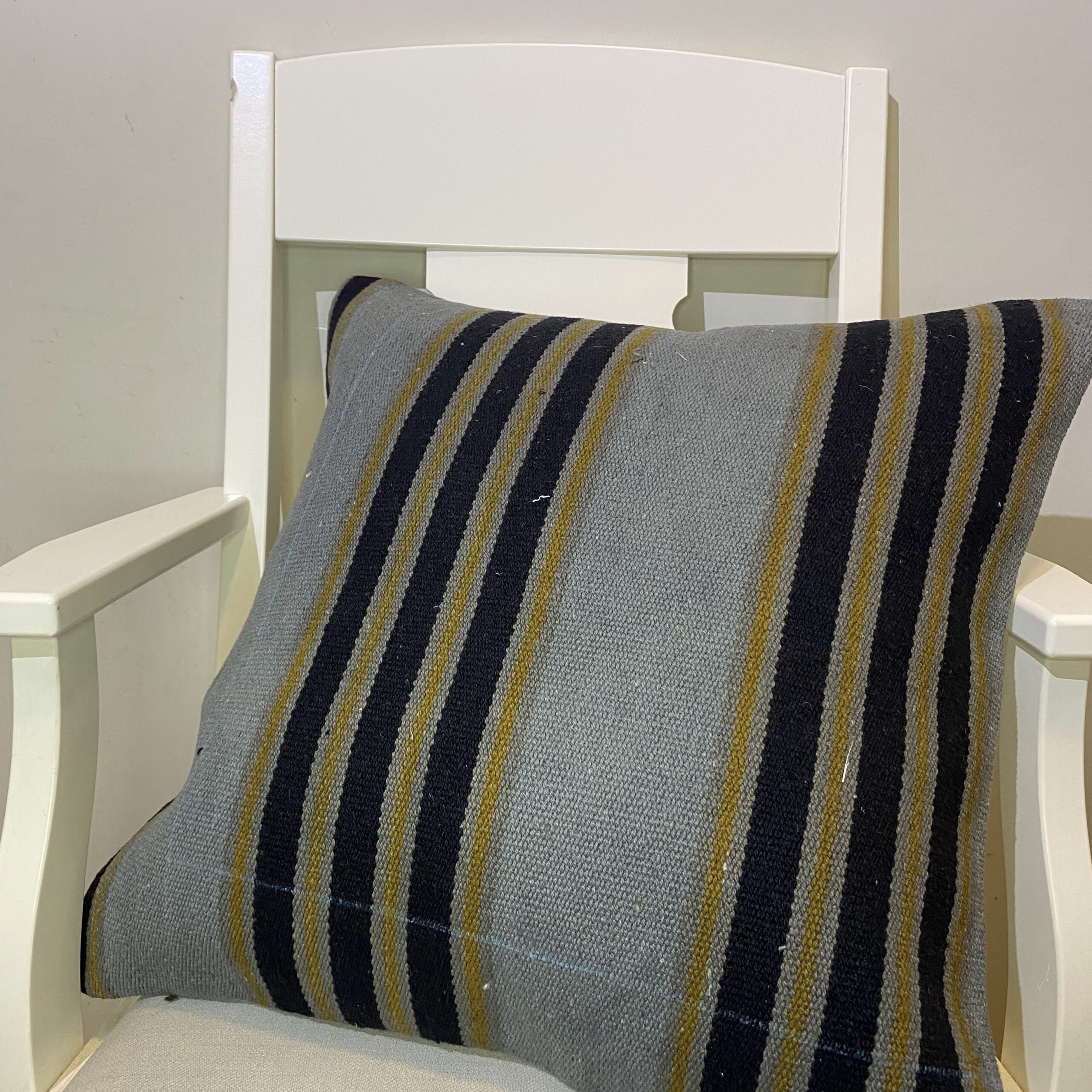 Hand-Woven Pillowcase, vintage rug, Kilim, hand-knotted silk, size 50 × 50 cm, from Gaziantep
