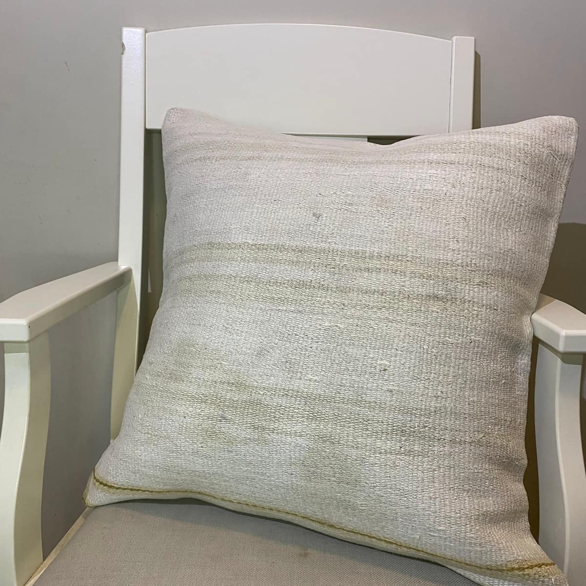 Handwoven Pillowcase, vintage rug, Kilim, hand-knotted wool, cotton & silk, size 50 × 50 cm, from Gördes