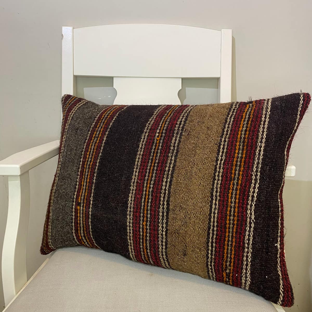 Hand-Woven Pillowcase, vintage rug, Kilim, hand-knotted wool, cotton & silk, size 40 × 60 cm, from Hereke