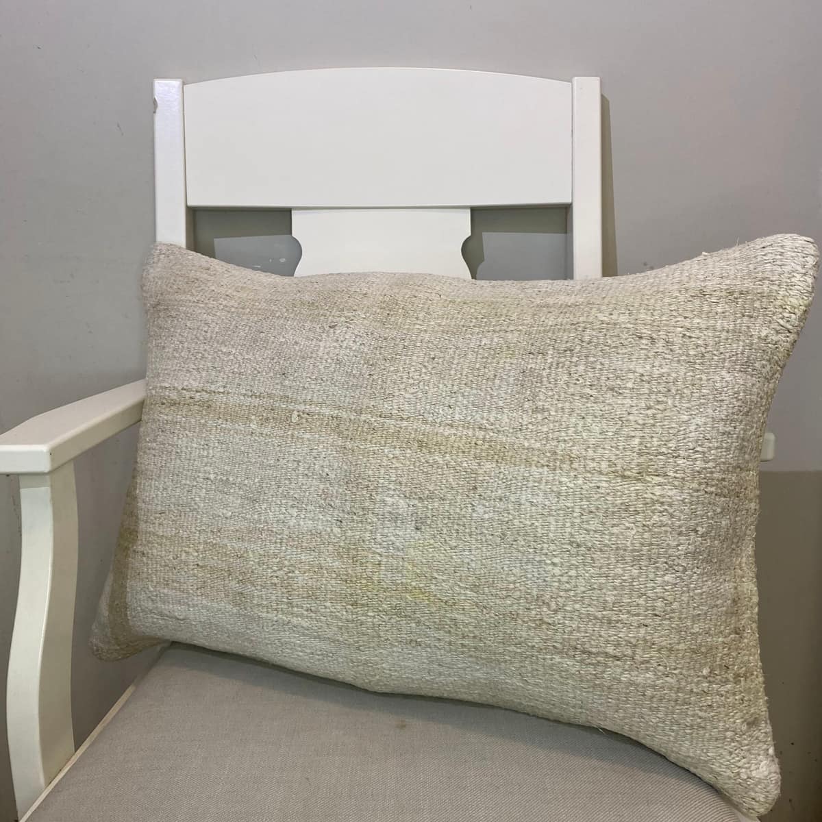 Hand-Woven Pillowcase, vintage rug, Kilim, hand-knotted wool, cotton & silk, size 40 × 60 cm, from Antalya