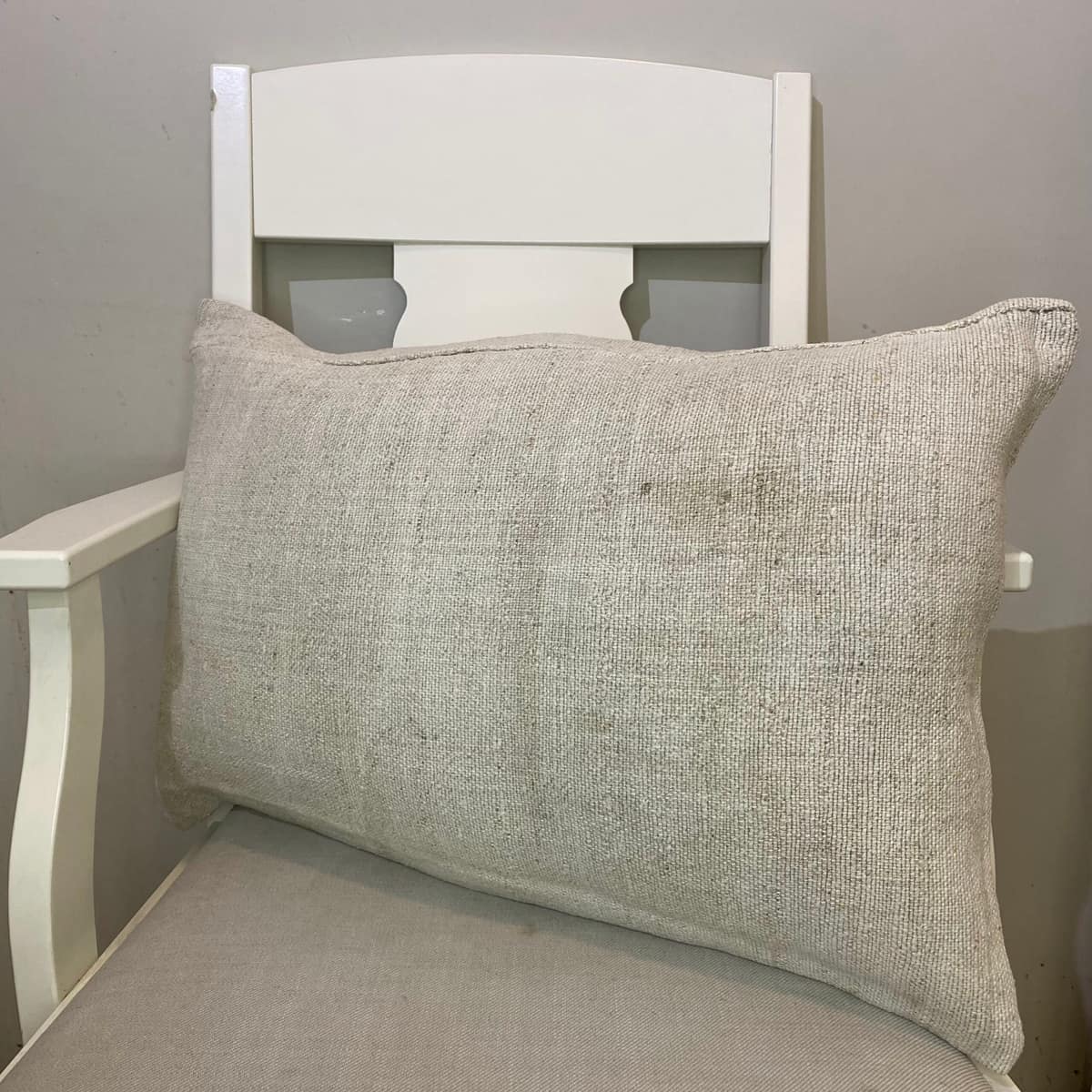 Hand-Woven Pillowcase, vintage rug, Kilim, hand-knotted wool & cotton, size 40 × 60 cm, from Gördes